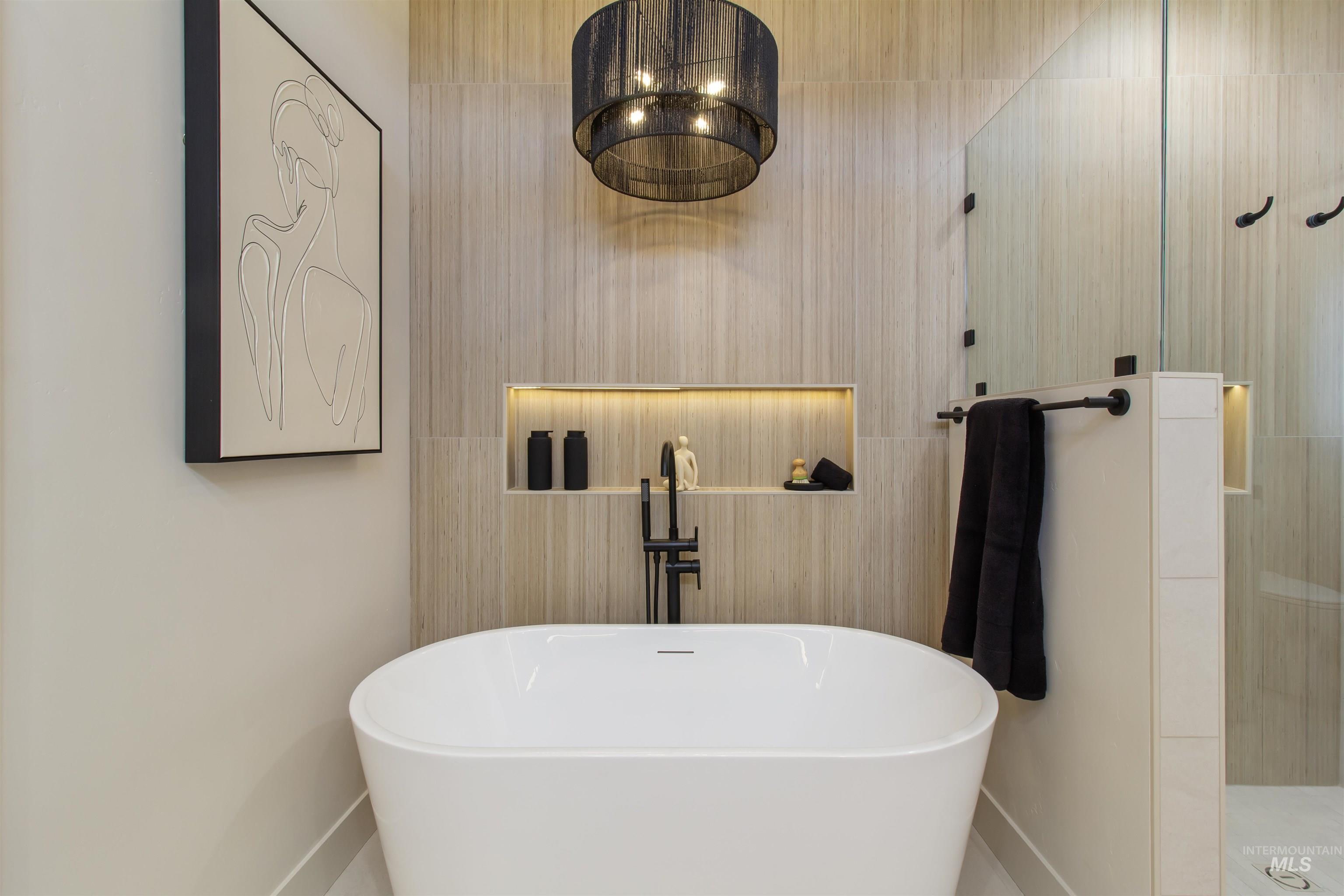 1423 Sierra Way, Kimberly, Idaho 83341, 4 Bedrooms, 2 Bathrooms, Residential For Sale, Price $537,500,MLS 98972471