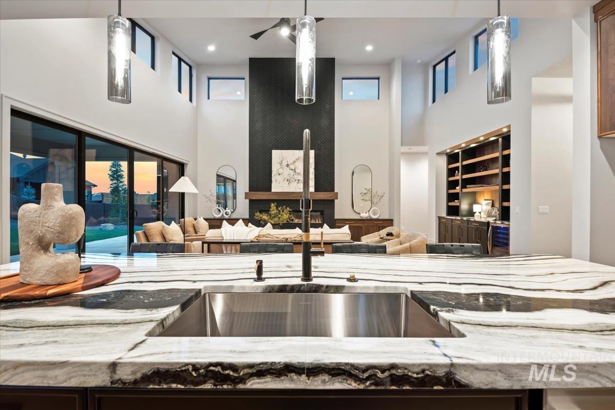 9967 W Bouvardia St, Star, Idaho 83669, 3 Bedrooms, 3.5 Bathrooms, Residential For Sale, Price $1,129,900,MLS 98972472