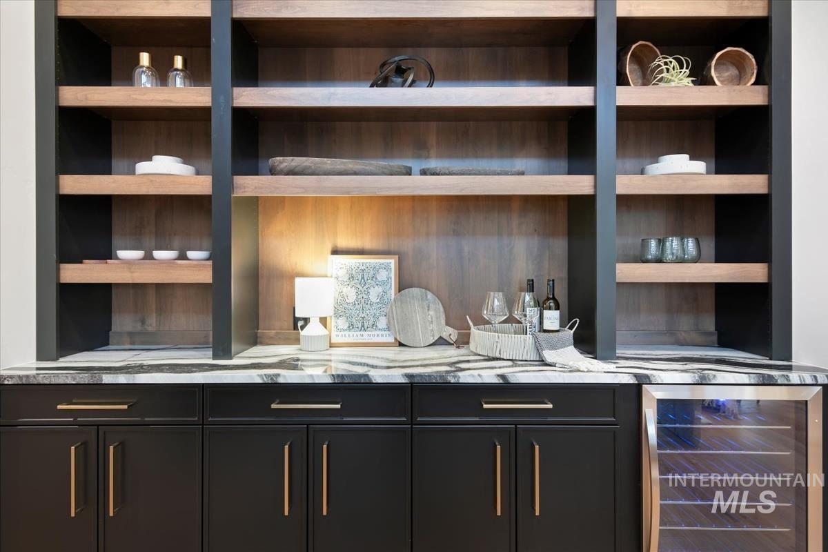 9967 W Bouvardia St, Star, Idaho 83669, 3 Bedrooms, 3.5 Bathrooms, Residential For Sale, Price $1,129,900,MLS 98972472