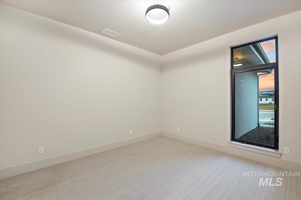 9967 W Bouvardia St, Star, Idaho 83669, 3 Bedrooms, 3.5 Bathrooms, Residential For Sale, Price $1,129,900,MLS 98972472