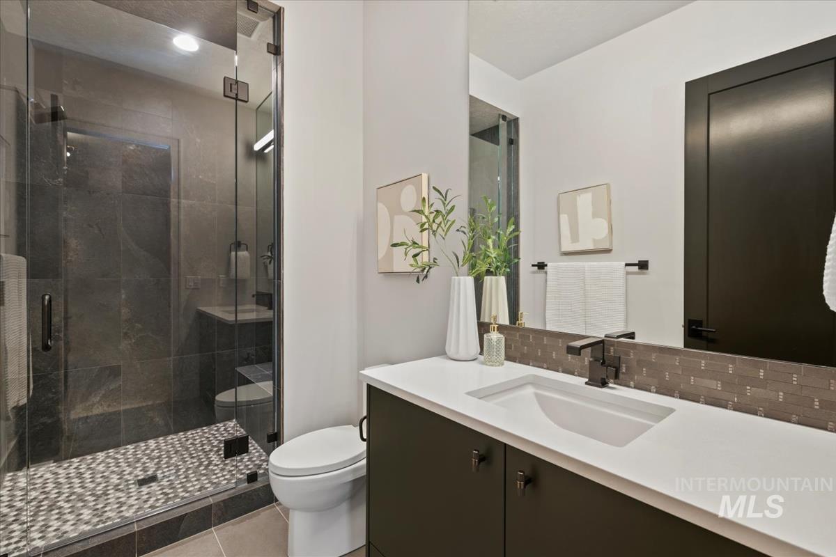 9967 W Bouvardia St, Star, Idaho 83669, 3 Bedrooms, 3.5 Bathrooms, Residential For Sale, Price $1,129,900,MLS 98972472