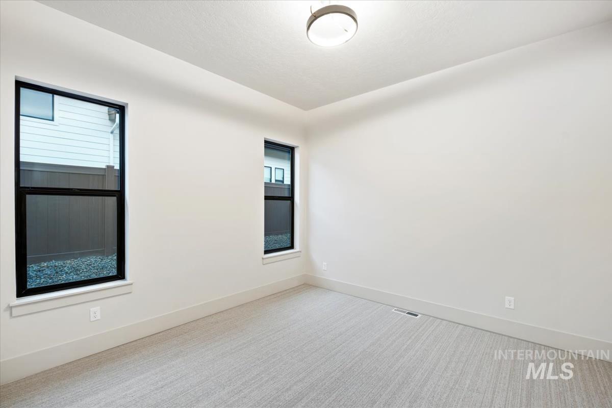 9967 W Bouvardia St, Star, Idaho 83669, 3 Bedrooms, 3.5 Bathrooms, Residential For Sale, Price $1,129,900,MLS 98972472