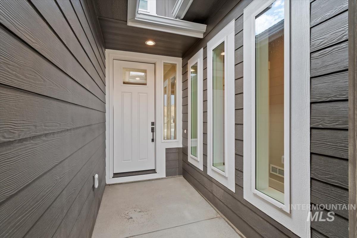 2104 E Rodeo St, Kuna, Idaho 83634, 3 Bedrooms, 2 Bathrooms, Residential For Sale, Price $539,880,MLS 98972476