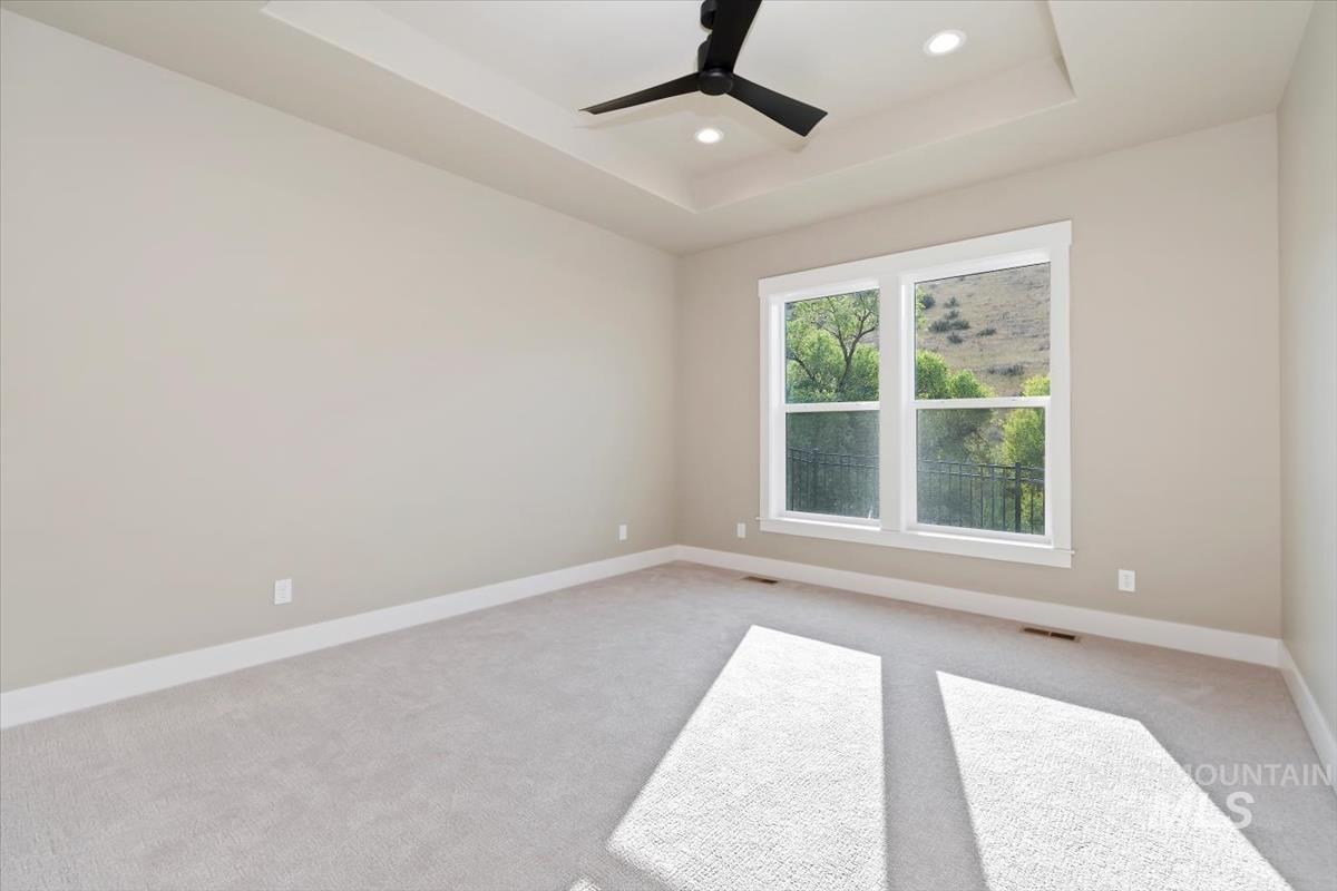 2104 E Rodeo St, Kuna, Idaho 83634, 3 Bedrooms, 2 Bathrooms, Residential For Sale, Price $544,880, 98972476