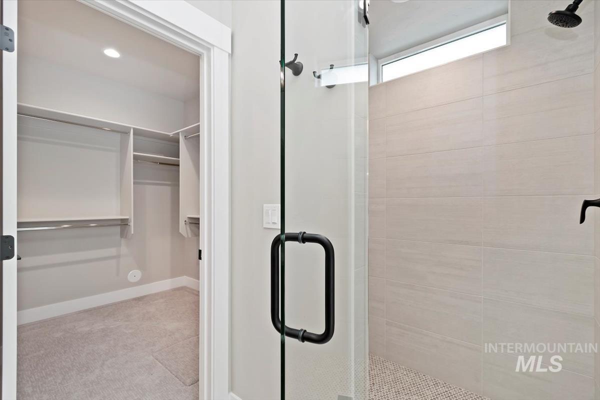 2104 E Rodeo St, Kuna, Idaho 83634, 3 Bedrooms, 2 Bathrooms, Residential For Sale, Price $544,880, 98972476