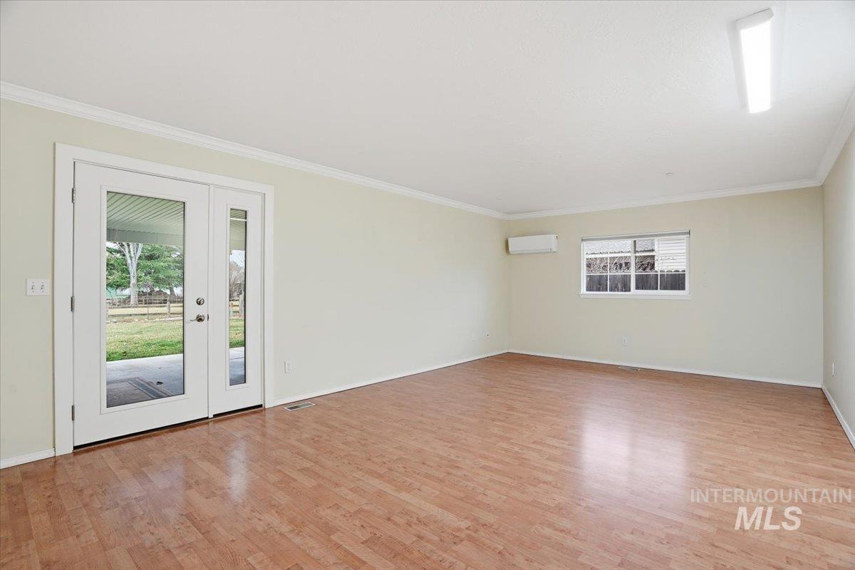 3775 E. Eisenhower, Meridian, Idaho 83642, 3 Bedrooms, 2 Bathrooms, Residential For Sale, Price $405,000,MLS 98972477