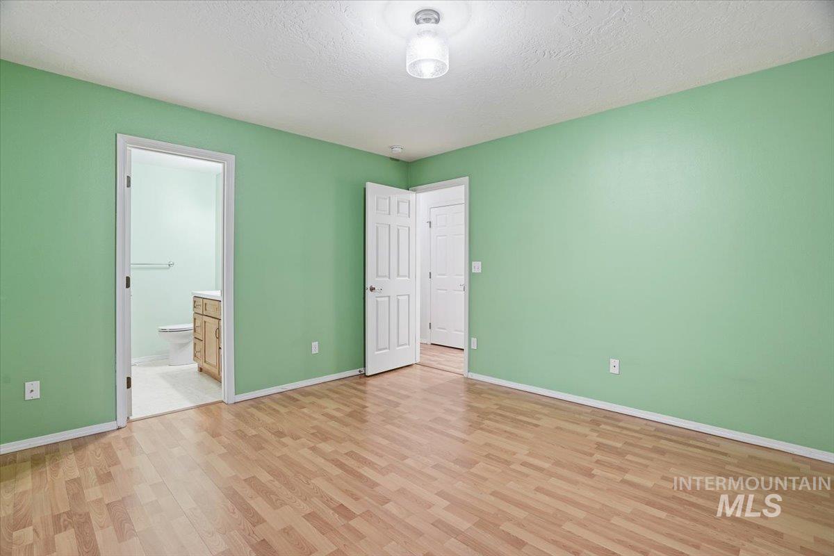 3775 E. Eisenhower, Meridian, Idaho 83642, 3 Bedrooms, 2 Bathrooms, Residential For Sale, Price $405,000,MLS 98972477