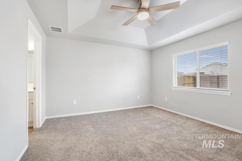 1113 Meadow Lake Loop, Buhl, Idaho 83316, 4 Bedrooms, 2 Bathrooms, Residential For Sale, Price $375,000,MLS 98972481