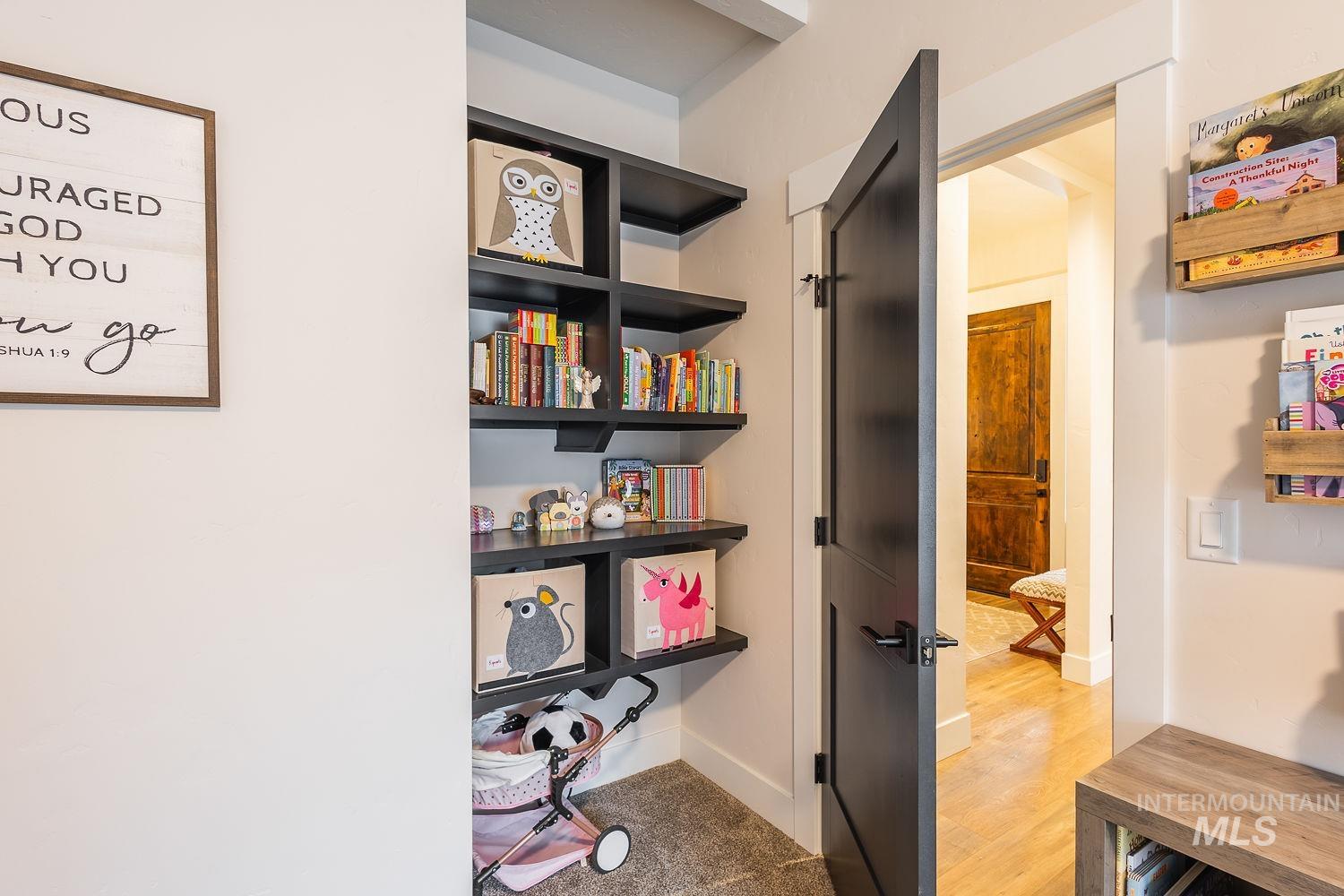 2206 Seafarer Ct, Middleton, Idaho 83644, 3 Bedrooms, 2 Bathrooms, Residential For Sale, Price $675,000,MLS 98972483