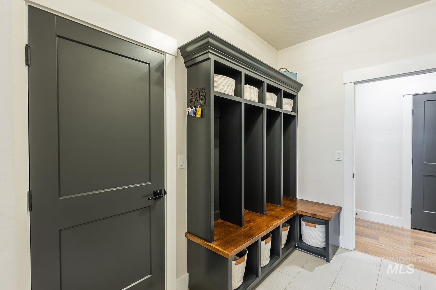 2206 Seafarer Ct, Middleton, Idaho 83644, 3 Bedrooms, 2 Bathrooms, Residential For Sale, Price $675,000,MLS 98972483