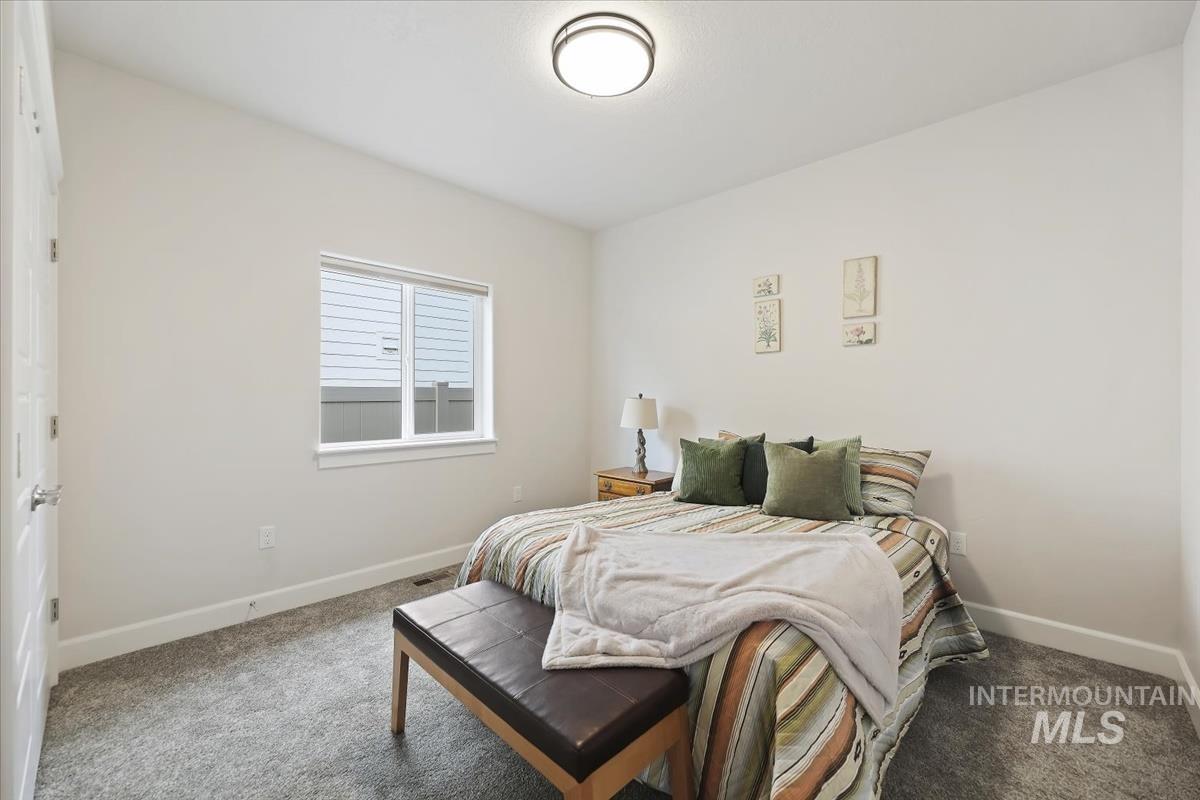 1360 W Cerulean, Kuna, Idaho 83634, 3 Bedrooms, 2 Bathrooms, Residential For Sale, Price $569,900,MLS 98972486