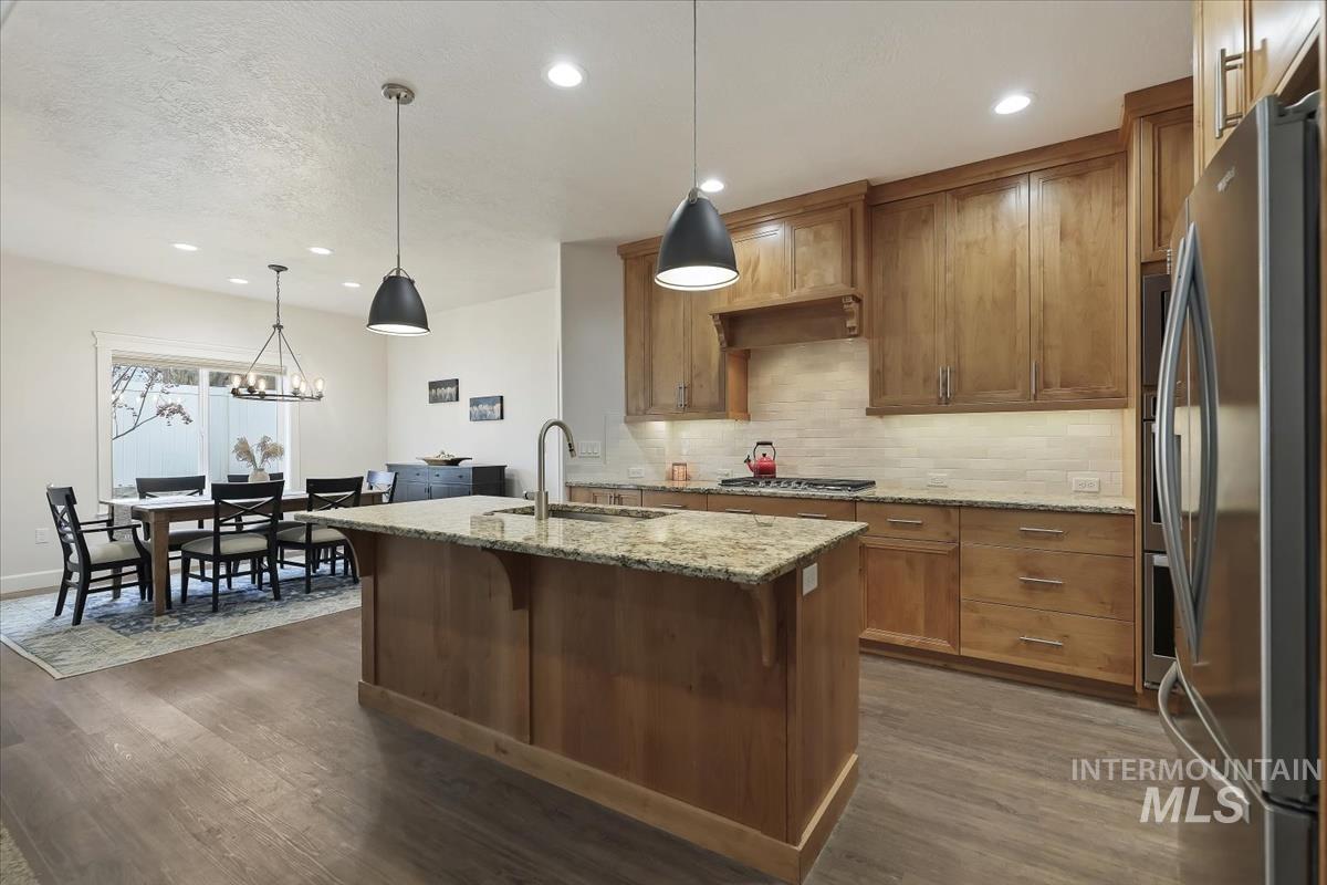 1360 W Cerulean, Kuna, Idaho 83634, 3 Bedrooms, 2 Bathrooms, Residential For Sale, Price $569,900,MLS 98972486