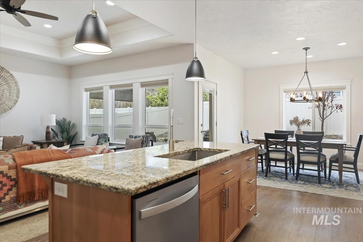 1360 W Cerulean, Kuna, Idaho 83634, 3 Bedrooms, 2 Bathrooms, Residential For Sale, Price $569,900,MLS 98972486