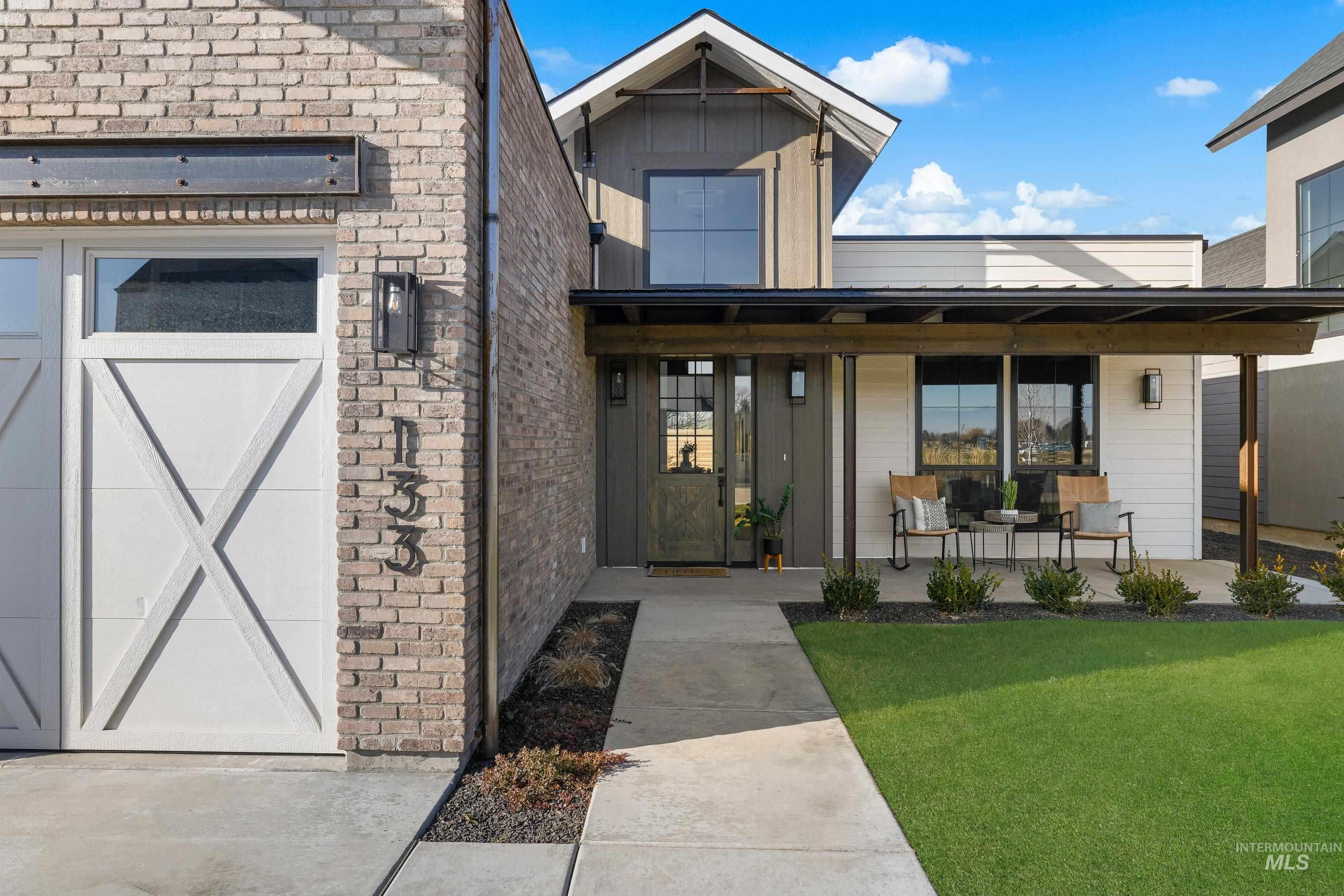 133 S Steel Farm, Eagle, Idaho 83616, 3 Bedrooms, 2.5 Bathrooms, Residential For Sale, Price $1,085,000,MLS 98972487