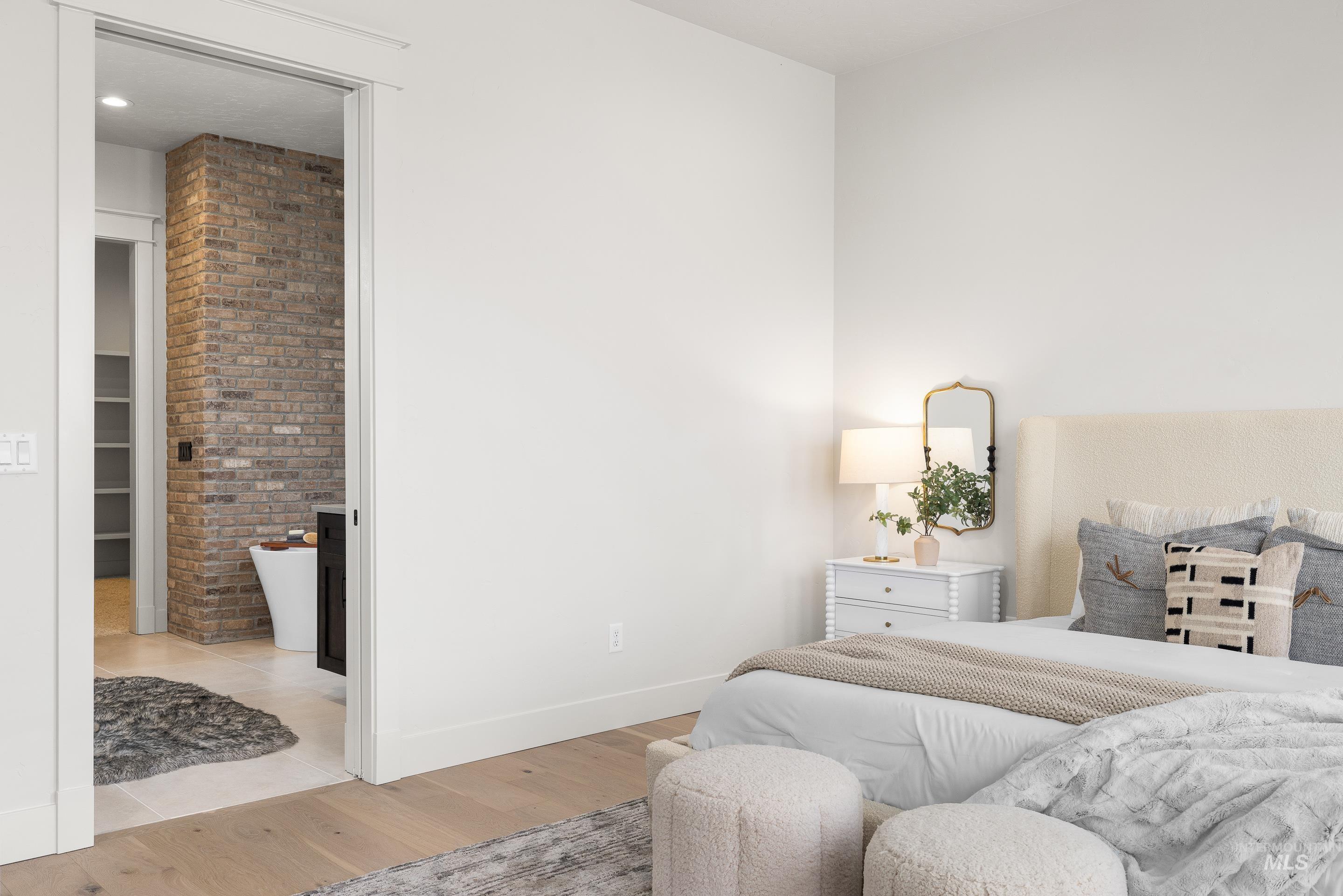 133 S Steel Farm, Eagle, Idaho 83616, 3 Bedrooms, 2.5 Bathrooms, Residential For Sale, Price $1,085,000,MLS 98972487