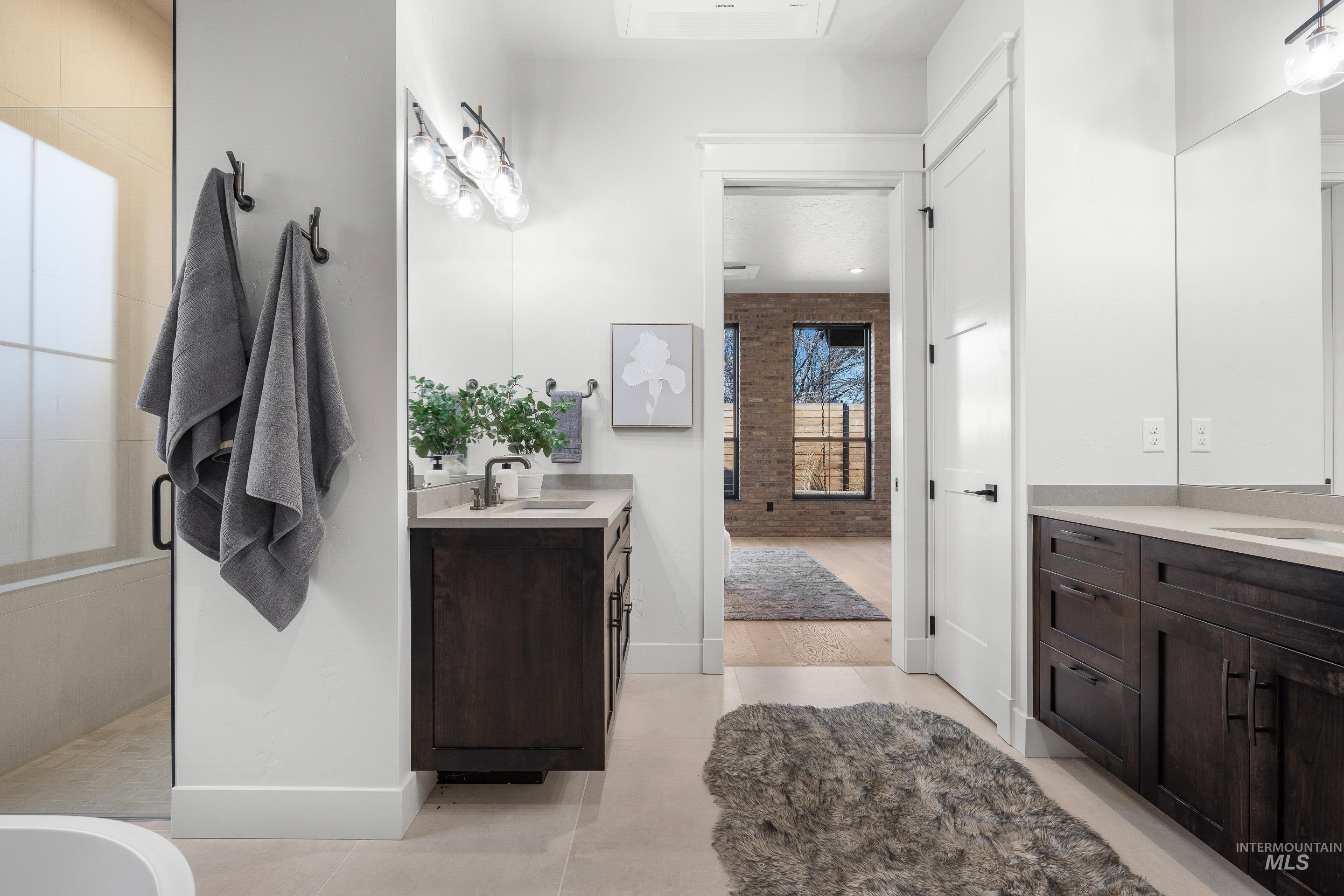 133 S Steel Farm, Eagle, Idaho 83616, 3 Bedrooms, 2.5 Bathrooms, Residential For Sale, Price $1,085,000,MLS 98972487