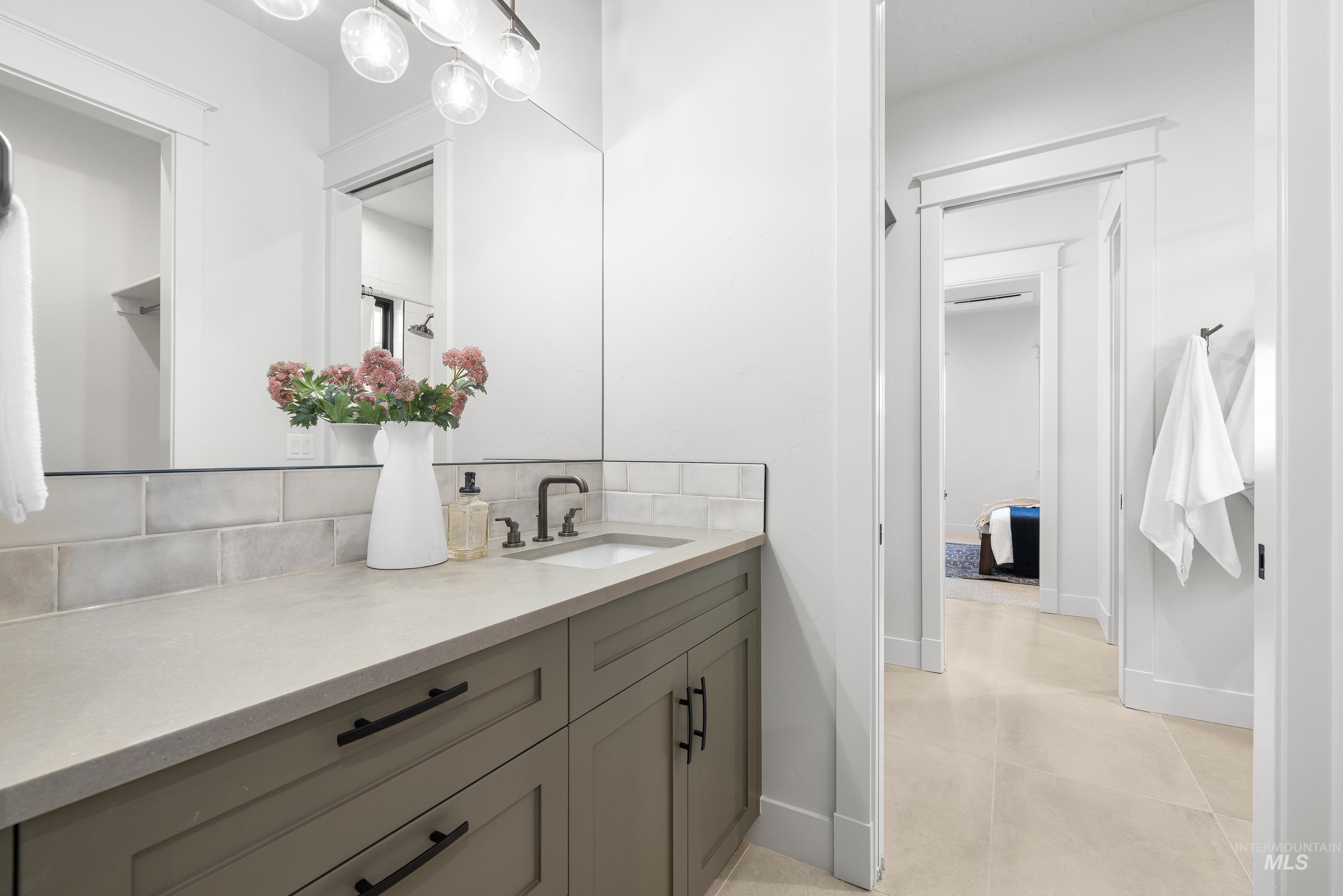 133 S Steel Farm, Eagle, Idaho 83616, 3 Bedrooms, 2.5 Bathrooms, Residential For Sale, Price $1,085,000,MLS 98972487