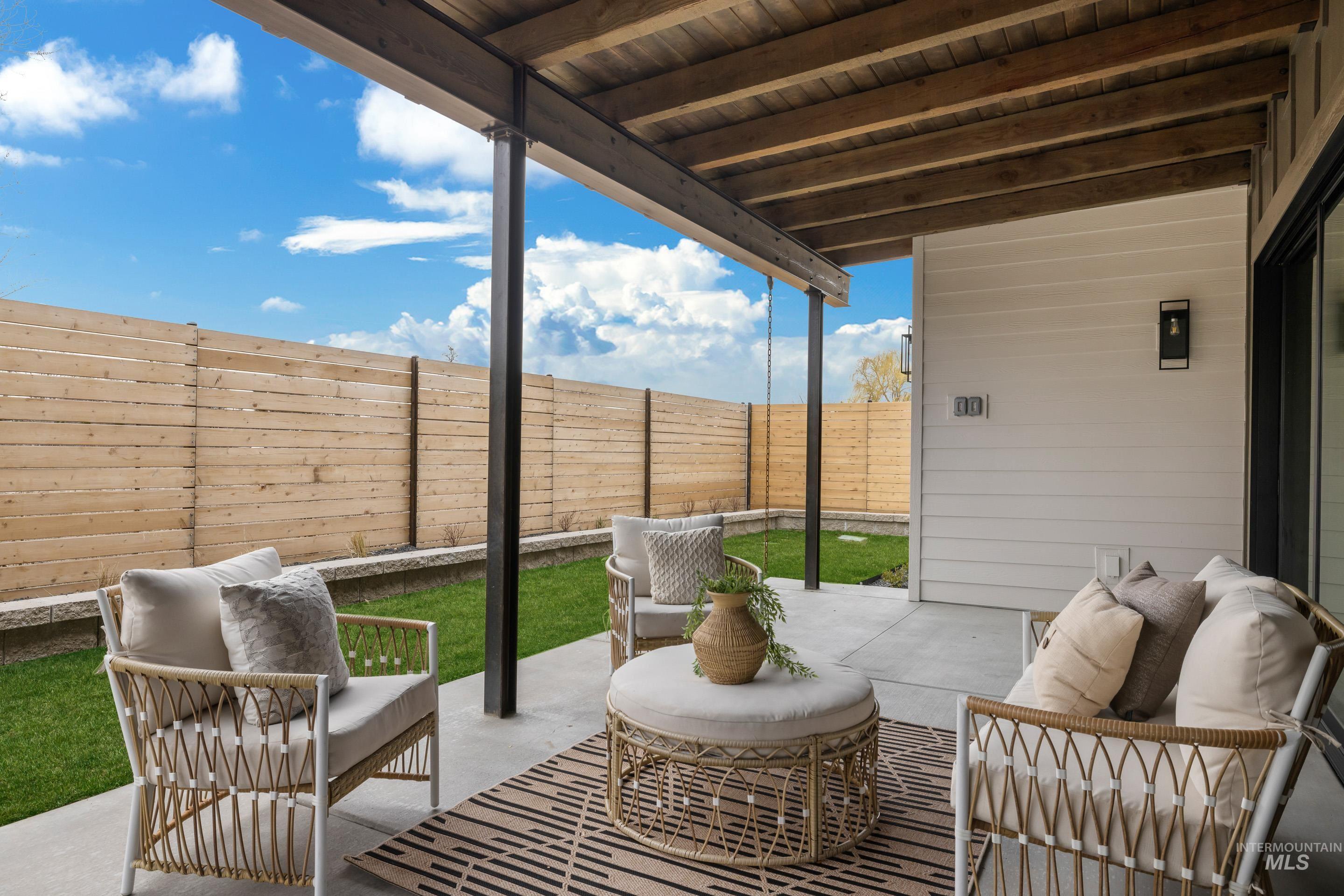 133 S Steel Farm, Eagle, Idaho 83616, 3 Bedrooms, 2.5 Bathrooms, Residential For Sale, Price $1,085,000,MLS 98972487