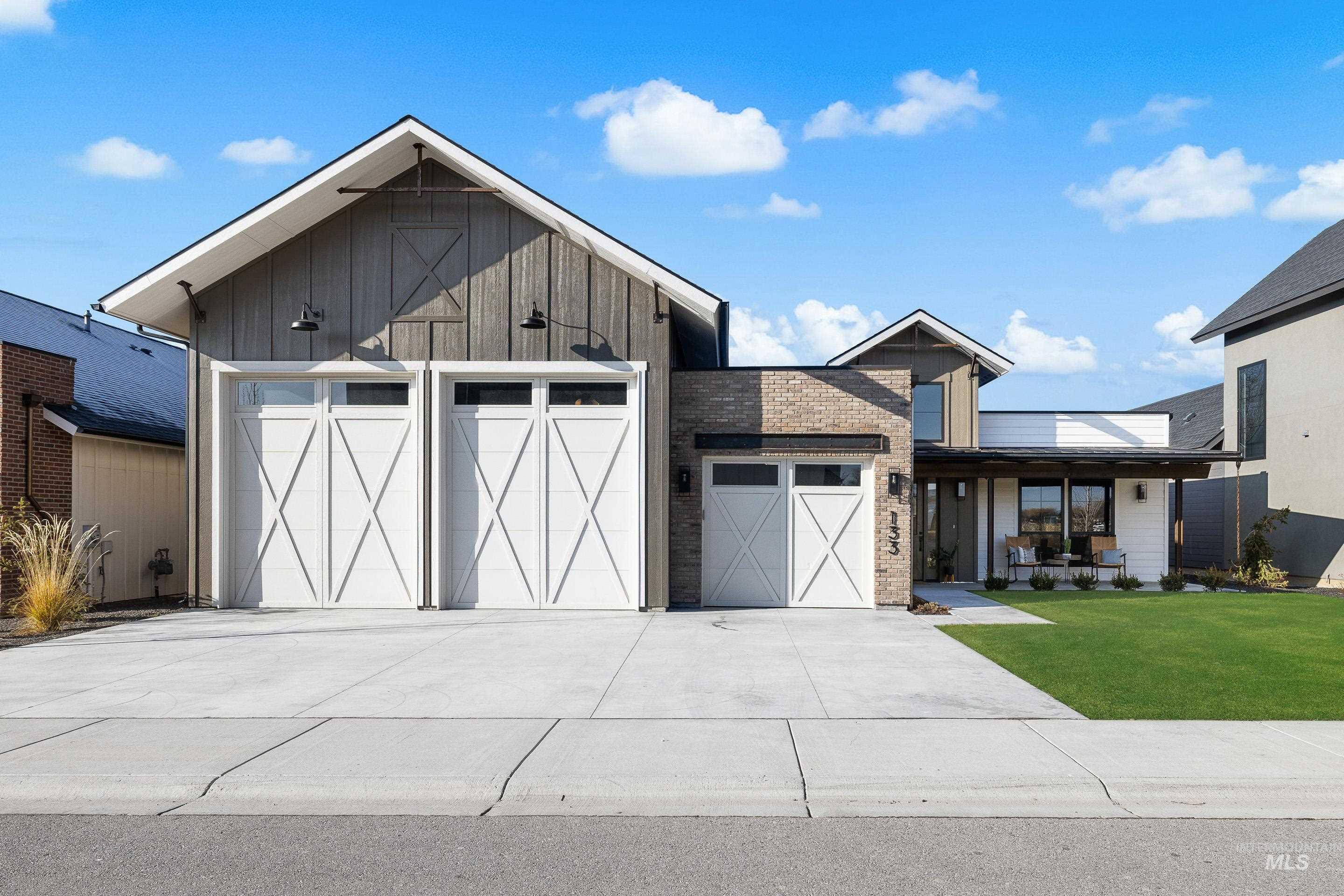 133 S Steel Farm, Eagle, Idaho 83616, 3 Bedrooms, 2.5 Bathrooms, Residential For Sale, Price $1,085,000,MLS 98972487
