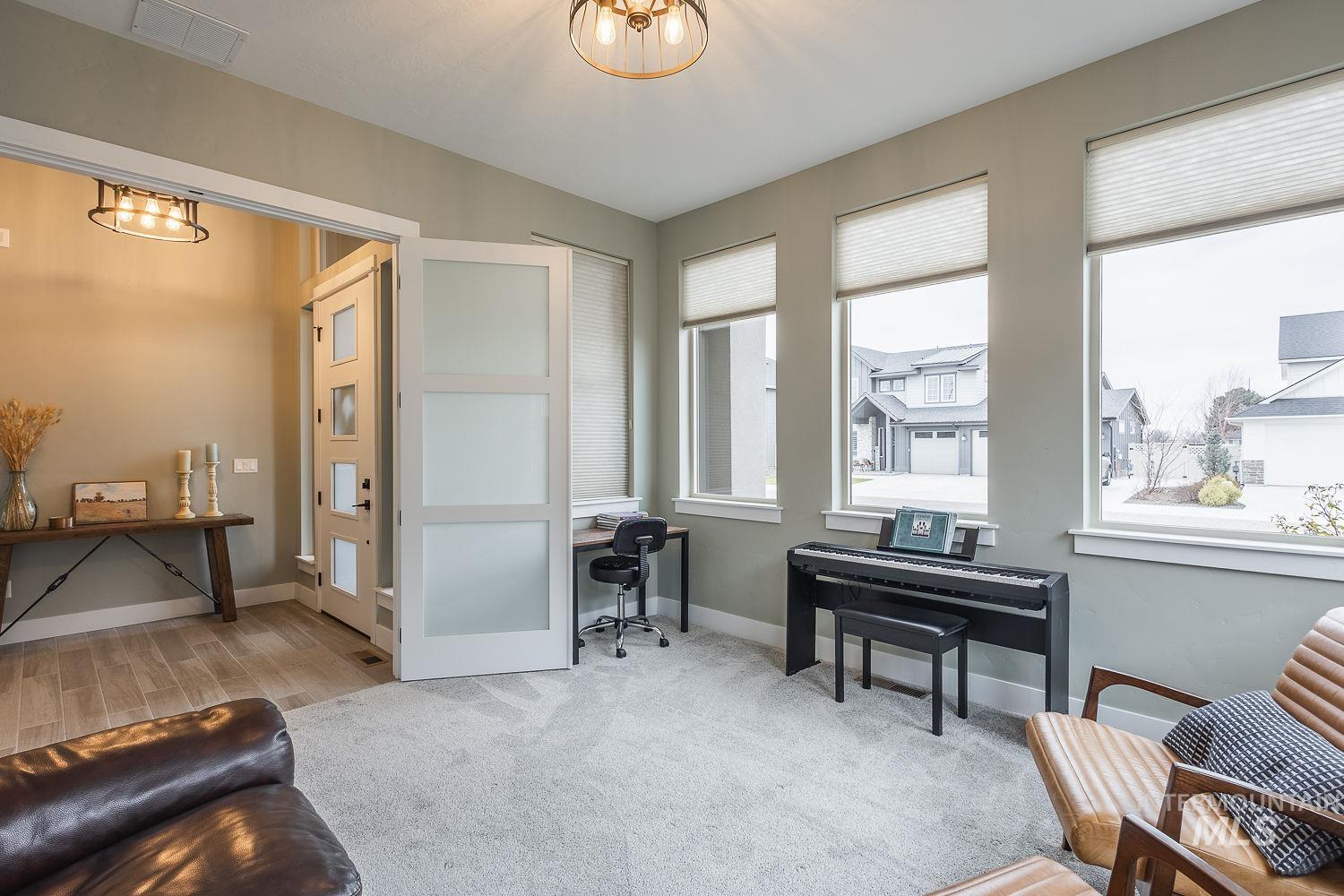 4078 W Wapoot St., Meridian, Idaho 83646, 4 Bedrooms, 3 Bathrooms, Residential For Sale, Price $834,900,MLS 98972488