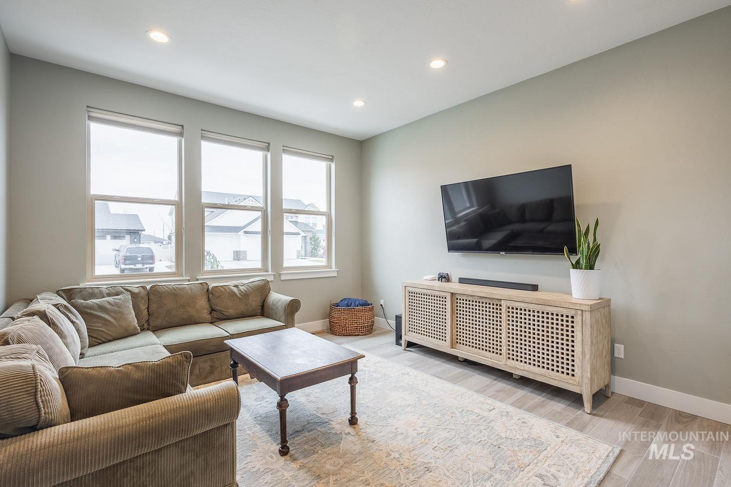 4078 W Wapoot St., Meridian, Idaho 83646, 4 Bedrooms, 3 Bathrooms, Residential For Sale, Price $834,900,MLS 98972488