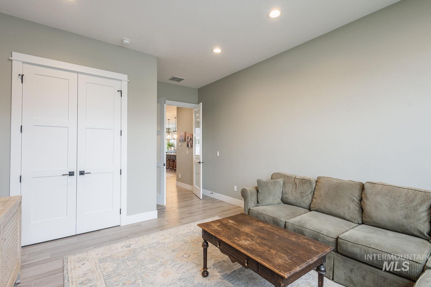 4078 W Wapoot St., Meridian, Idaho 83646, 4 Bedrooms, 3 Bathrooms, Residential For Sale, Price $834,900,MLS 98972488