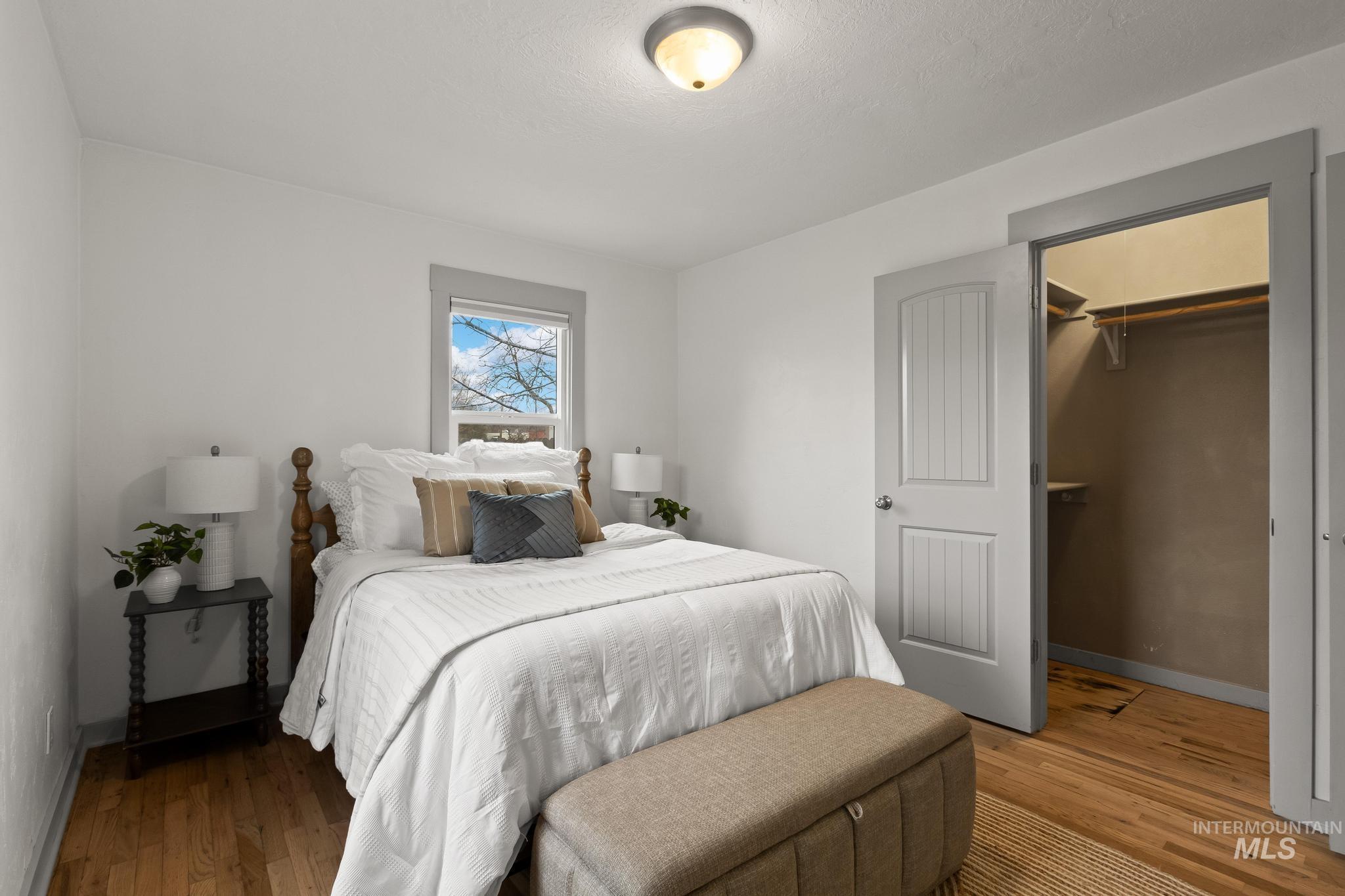 1019 N 30th Street, Boise, Idaho 83702, 2 Bedrooms, 1 Bathroom, Residential For Sale, Price $425,000,MLS 98972490