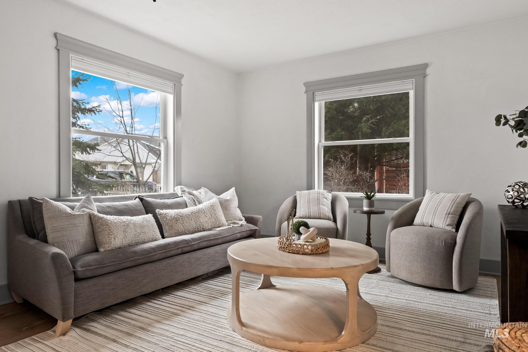 1019 N 30th Street, Boise, Idaho 83702, 2 Bedrooms, 1 Bathroom, Residential For Sale, Price $425,000,MLS 98972490