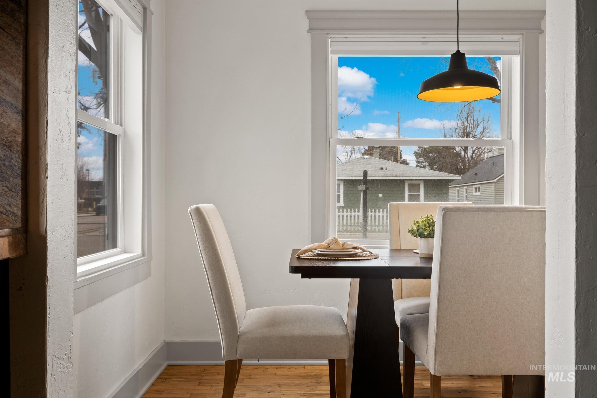 1019 N 30th Street, Boise, Idaho 83702, 2 Bedrooms, 1 Bathroom, Residential For Sale, Price $425,000,MLS 98972490