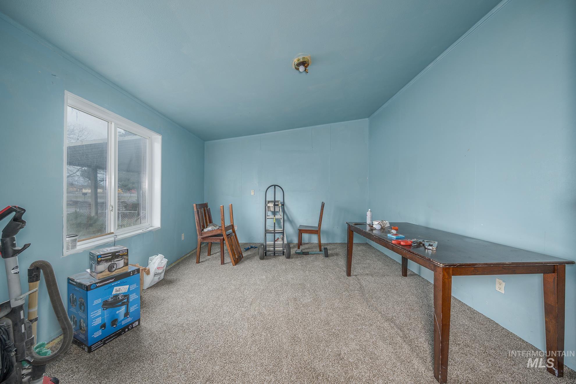 1445 SE Claude Rd, Ontario, Oregon 97914, 3 Bedrooms, 2 Bathrooms, Residential For Sale, Price $149,900,MLS 98972492