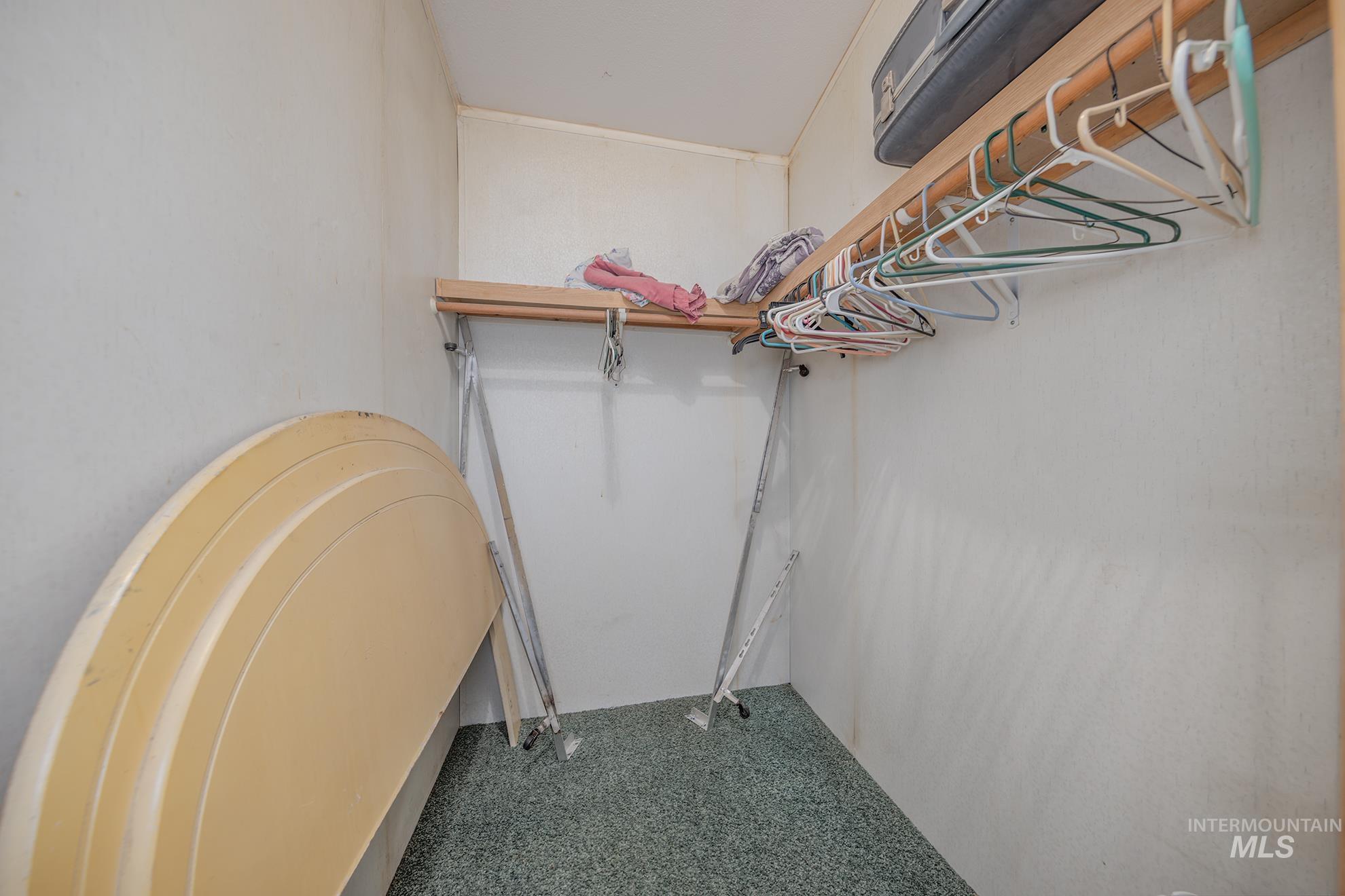 1445 SE Claude Rd, Ontario, Oregon 97914, 3 Bedrooms, 2 Bathrooms, Residential For Sale, Price $149,900,MLS 98972492