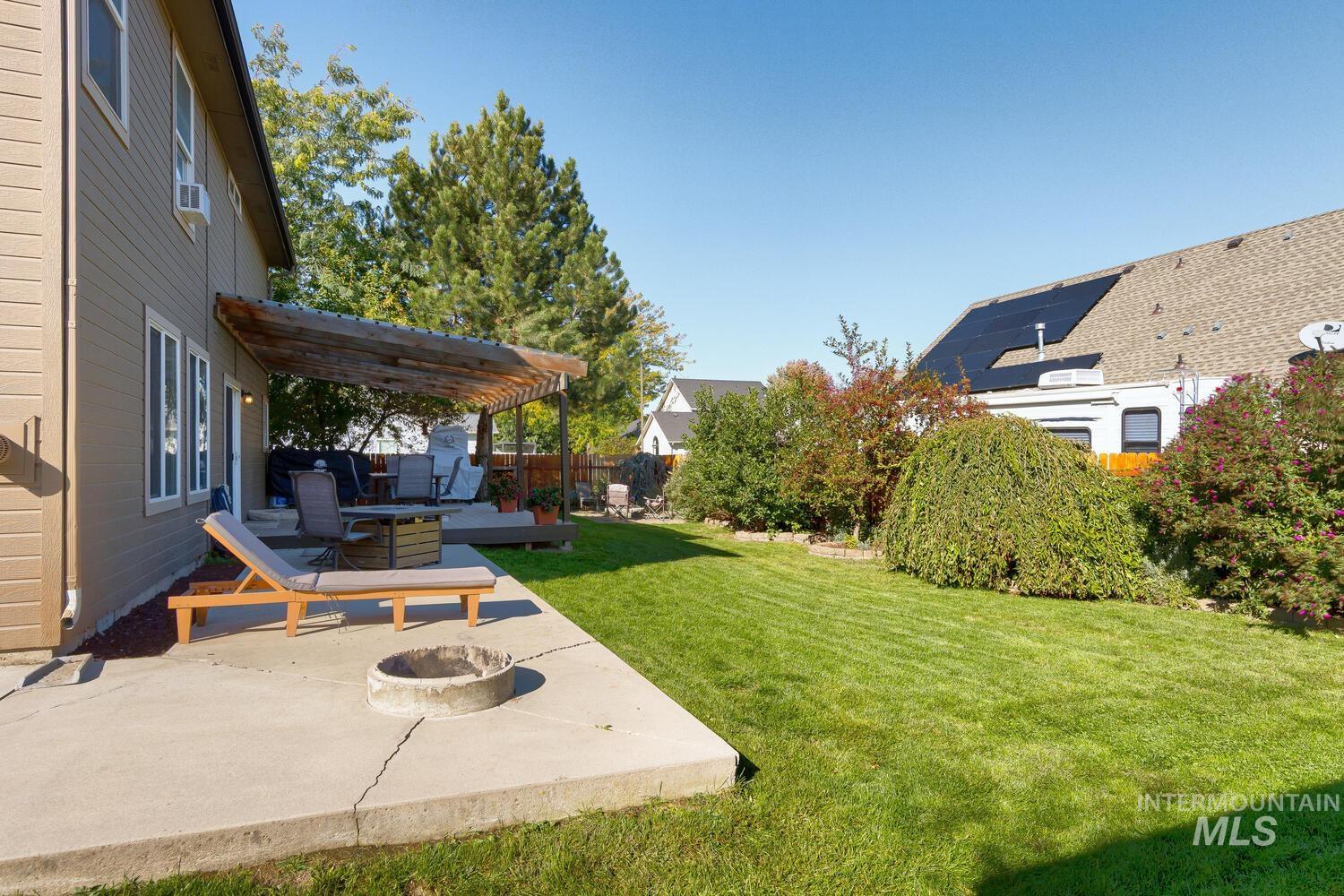 4428 W CampFire, Meridian, Idaho 83646, 4 Bedrooms, 2.5 Bathrooms, Residential For Sale, Price $550,900,MLS 98972493