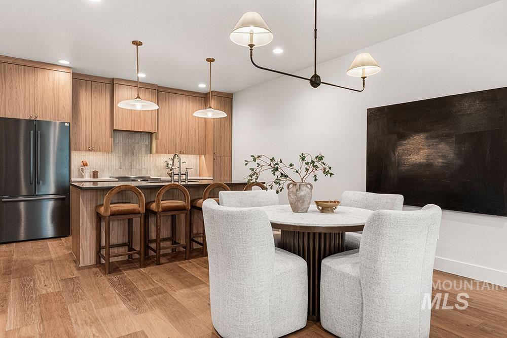 3353 W Whimbrel Lane, Boise, Idaho 83703, 3 Bedrooms, 2.5 Bathrooms, Residential For Sale, Price $699,900,MLS 98972495