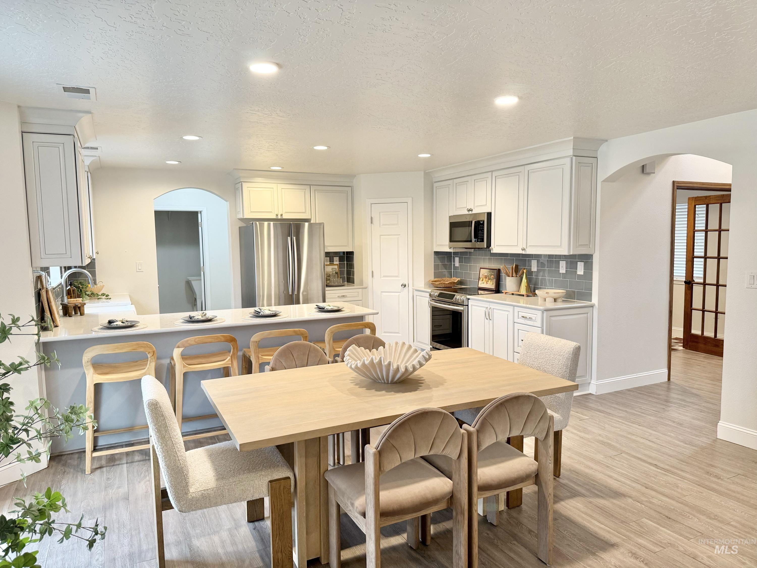 11453 W Glen Ellyn Ct, Boise, Idaho 83713, 3 Bedrooms, 2.5 Bathrooms, Residential For Sale, Price $465,000,MLS 98972496