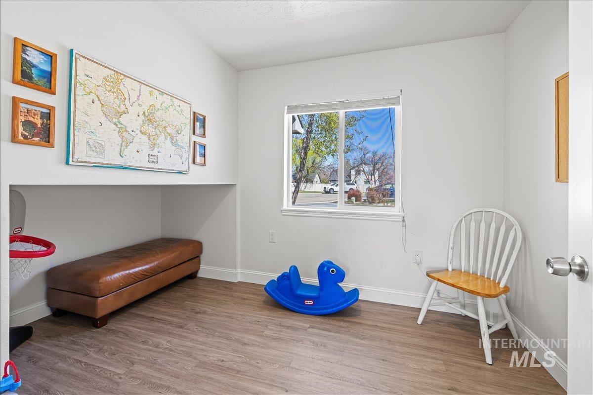 11453 W Glen Ellyn Ct, Boise, Idaho 83713, 3 Bedrooms, 2.5 Bathrooms, Residential For Sale, Price $465,000,MLS 98972496