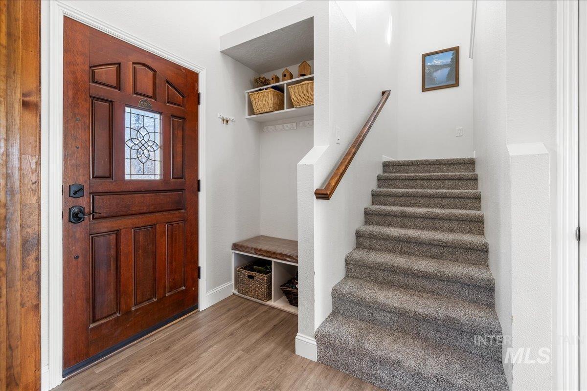 11453 W Glen Ellyn Ct, Boise, Idaho 83713, 3 Bedrooms, 2.5 Bathrooms, Residential For Sale, Price $465,000,MLS 98972496