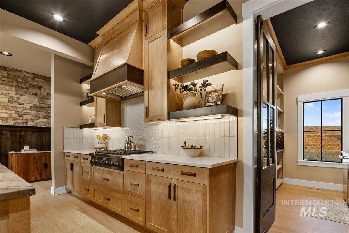 7017 N Cairnhill Way, Eagle, Idaho 83616, 4 Bedrooms, 4.5 Bathrooms, Residential For Sale, Price $2,499,900,MLS 98972497