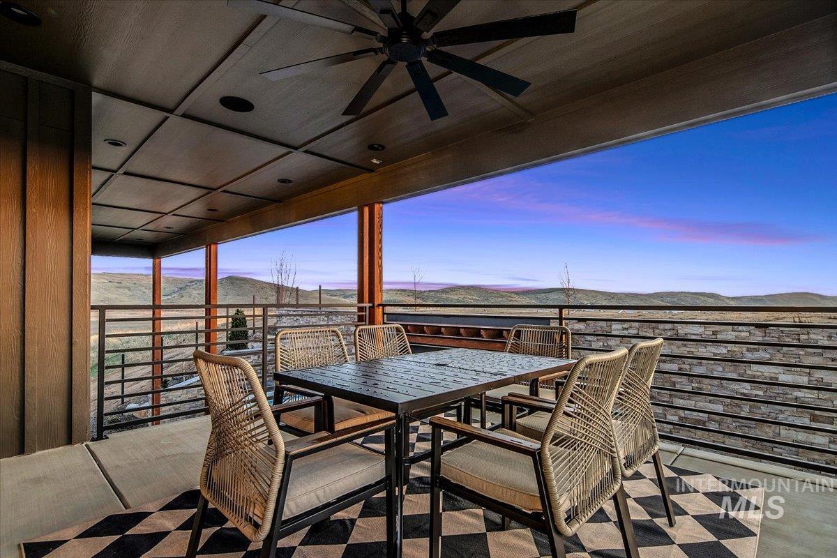 7017 N Cairnhill Way, Eagle, Idaho 83616, 4 Bedrooms, 4.5 Bathrooms, Residential For Sale, Price $2,499,900,MLS 98972497