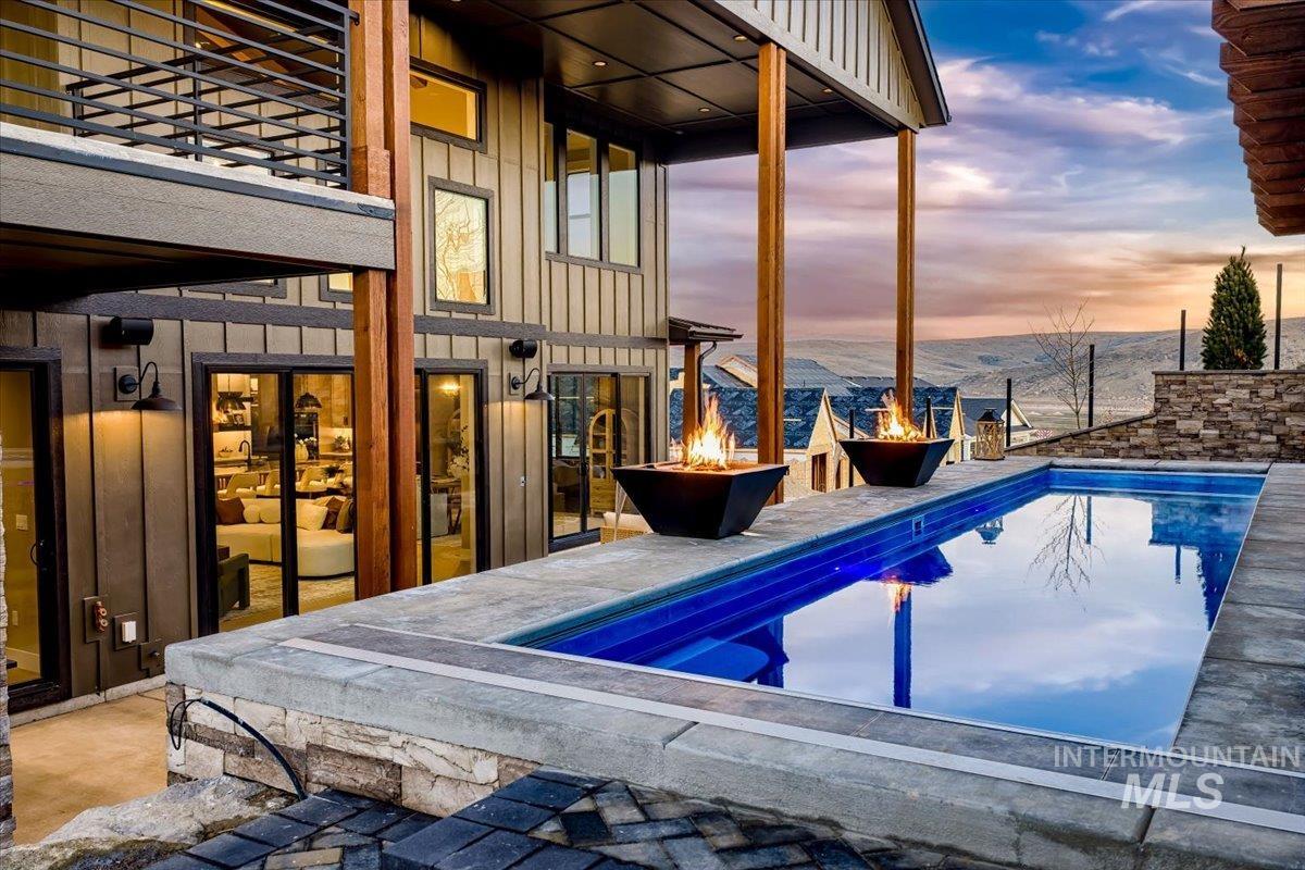 7017 N Cairnhill Way, Eagle, Idaho 83616, 4 Bedrooms, 4.5 Bathrooms, Residential For Sale, Price $2,499,900,MLS 98972497