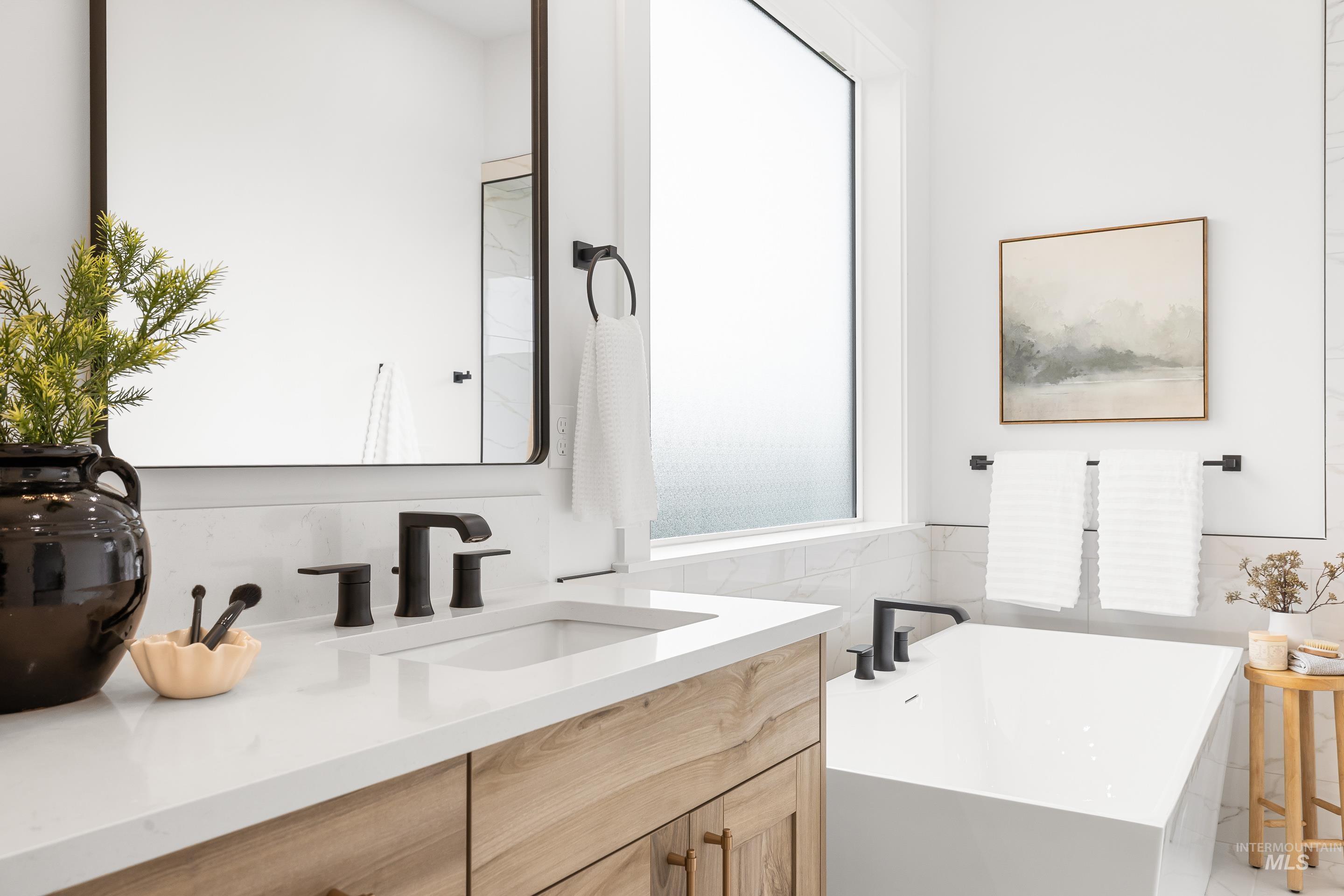 7265 E Red Kite St, Nampa, Idaho 83686, 5 Bedrooms, 3.5 Bathrooms, Residential For Sale, Price $1,139,500,MLS 98972498