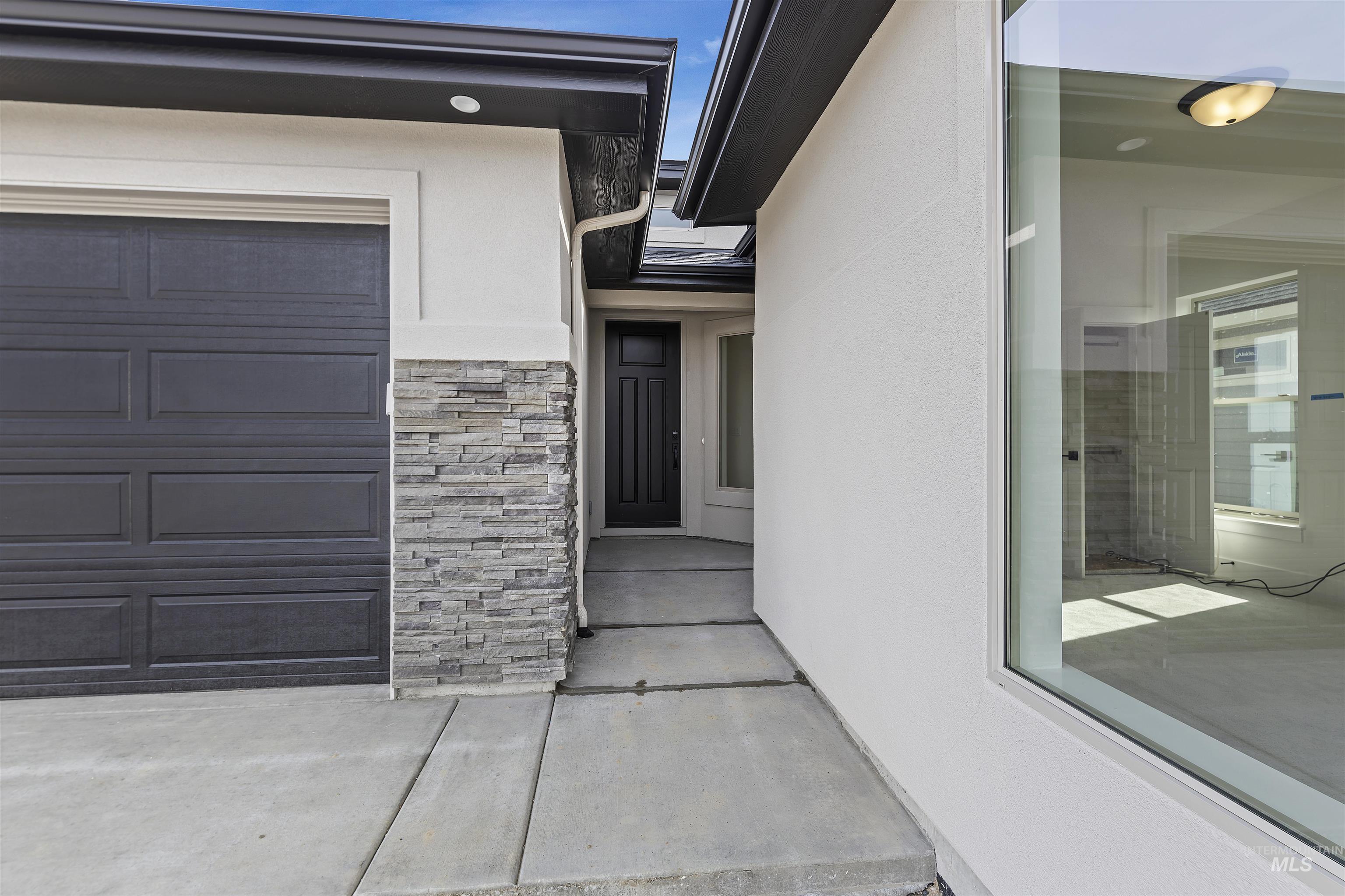 6536 E Lucy Dr, Eagle, Idaho 83714, 3 Bedrooms, 2 Bathrooms, Residential For Sale, Price $599,880,MLS 98972499