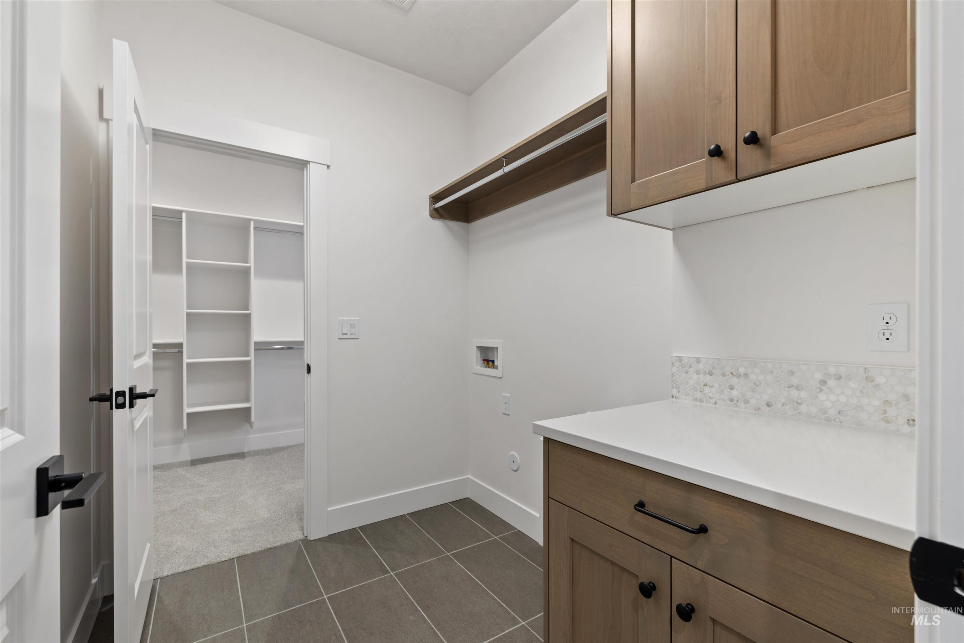 6536 E Lucy Dr, Eagle, Idaho 83714, 3 Bedrooms, 2 Bathrooms, Residential For Sale, Price $559,880,MLS 98972499