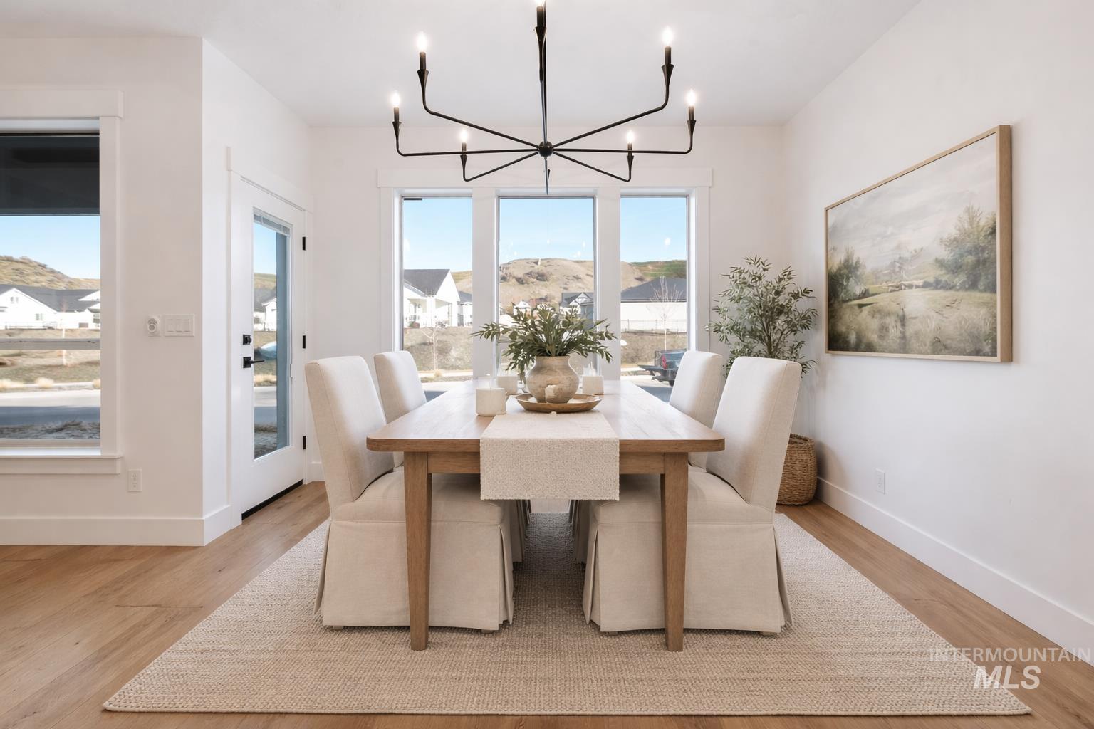 6536 E Lucy Dr, Eagle, Idaho 83714, 3 Bedrooms, 2 Bathrooms, Residential For Sale, Price $559,880,MLS 98972499