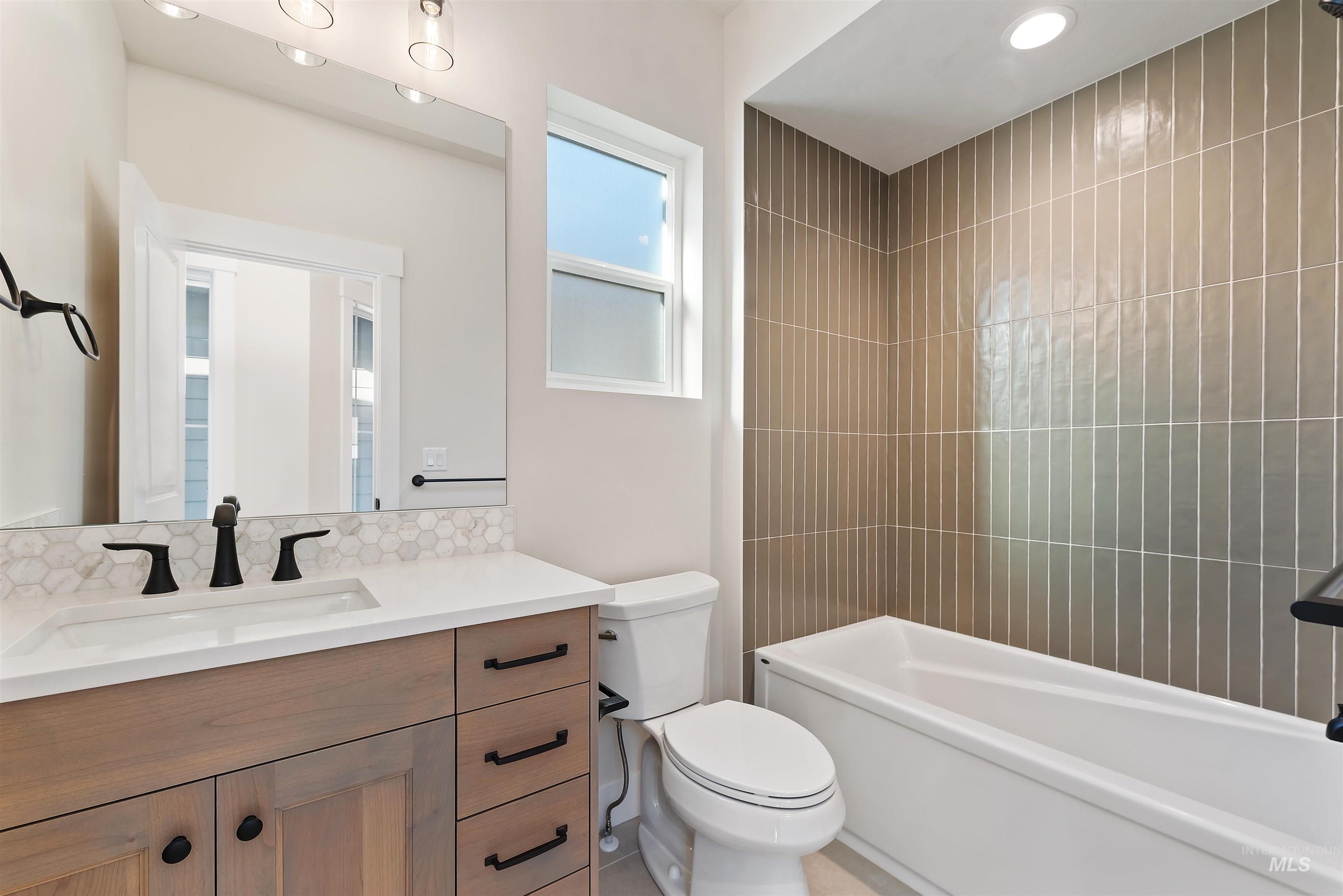 6536 E Lucy Dr, Eagle, Idaho 83714, 3 Bedrooms, 2 Bathrooms, Residential For Sale, Price $599,880,MLS 98972499