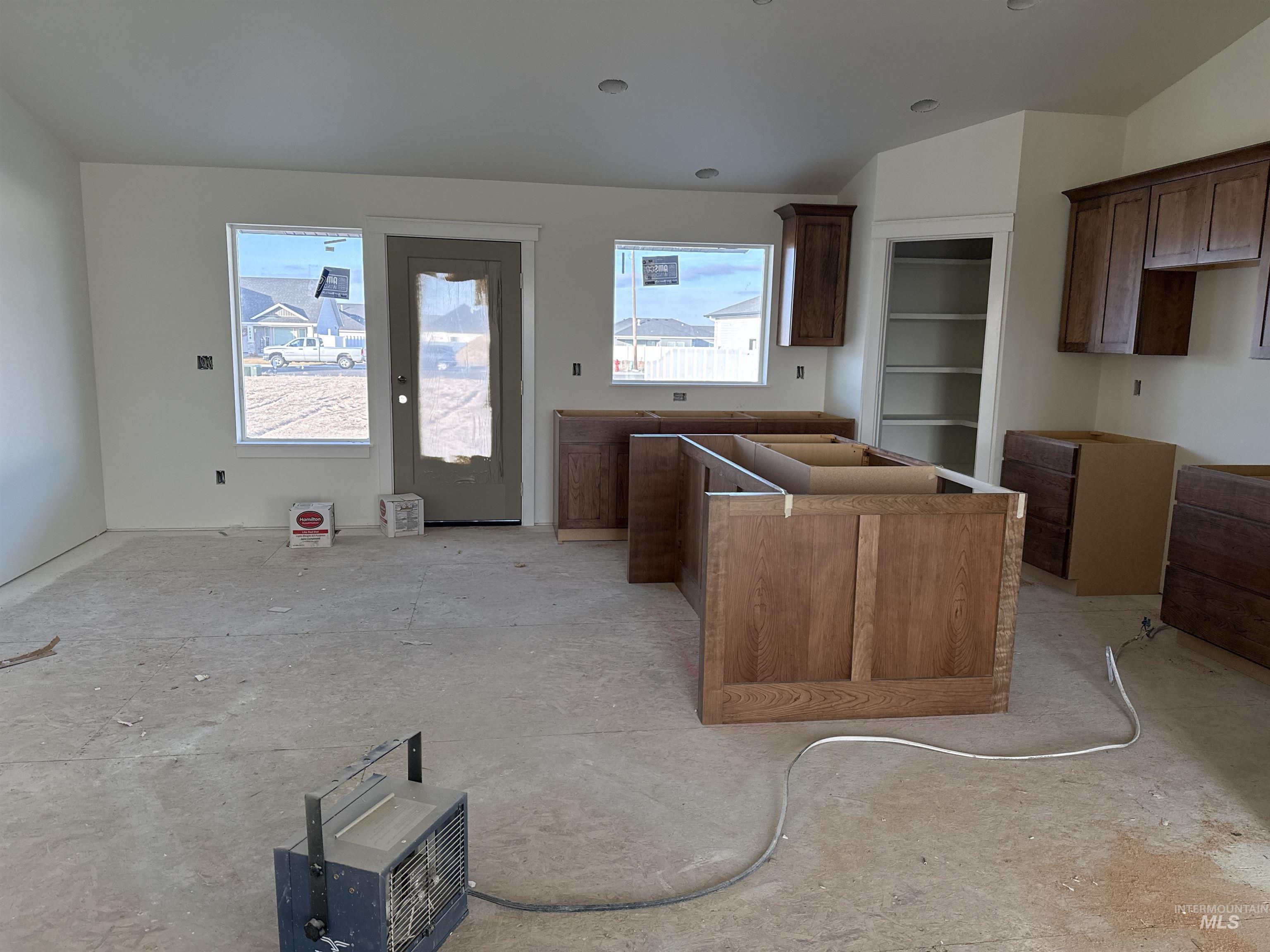 1210 Ira Burton, Twin Falls, Idaho 83301, 4 Bedrooms, 2 Bathrooms, Residential For Sale, Price $439,000,MLS 98972500