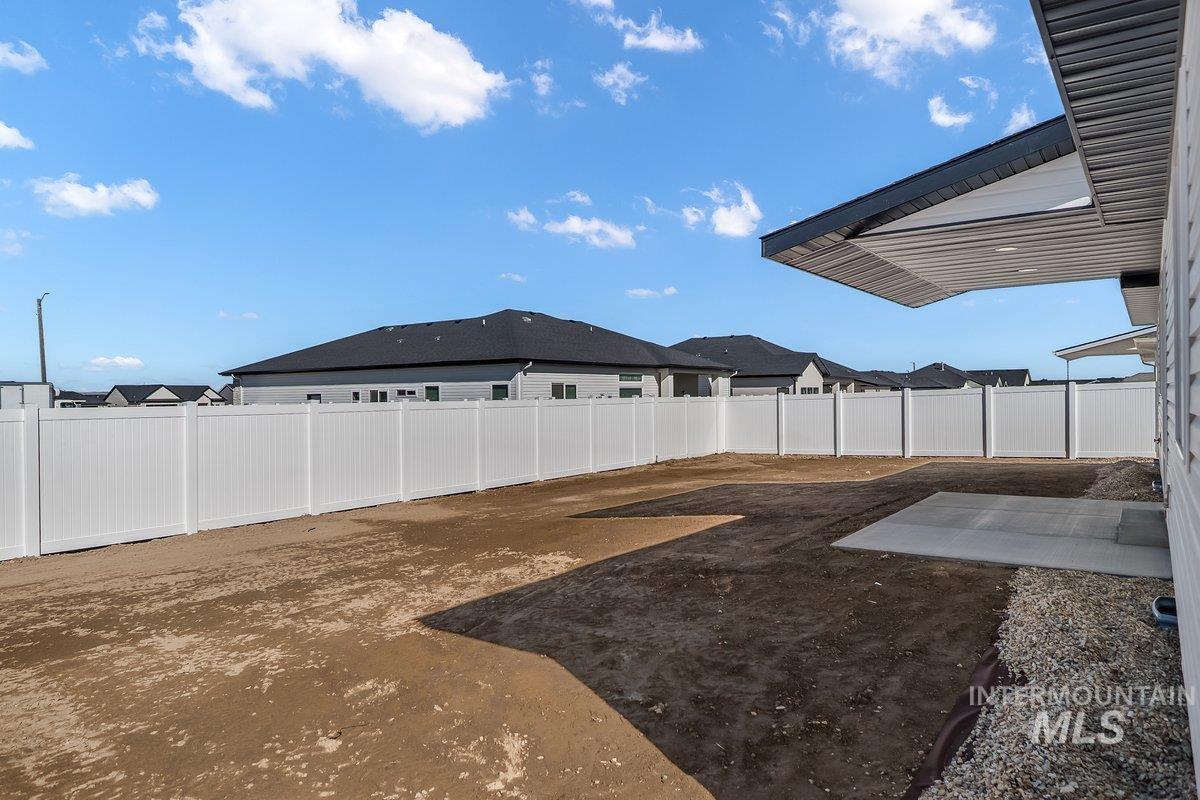 1210 Ira Burton, Twin Falls, Idaho 83301, 4 Bedrooms, 2 Bathrooms, Residential For Sale, Price $439,000,MLS 98972500