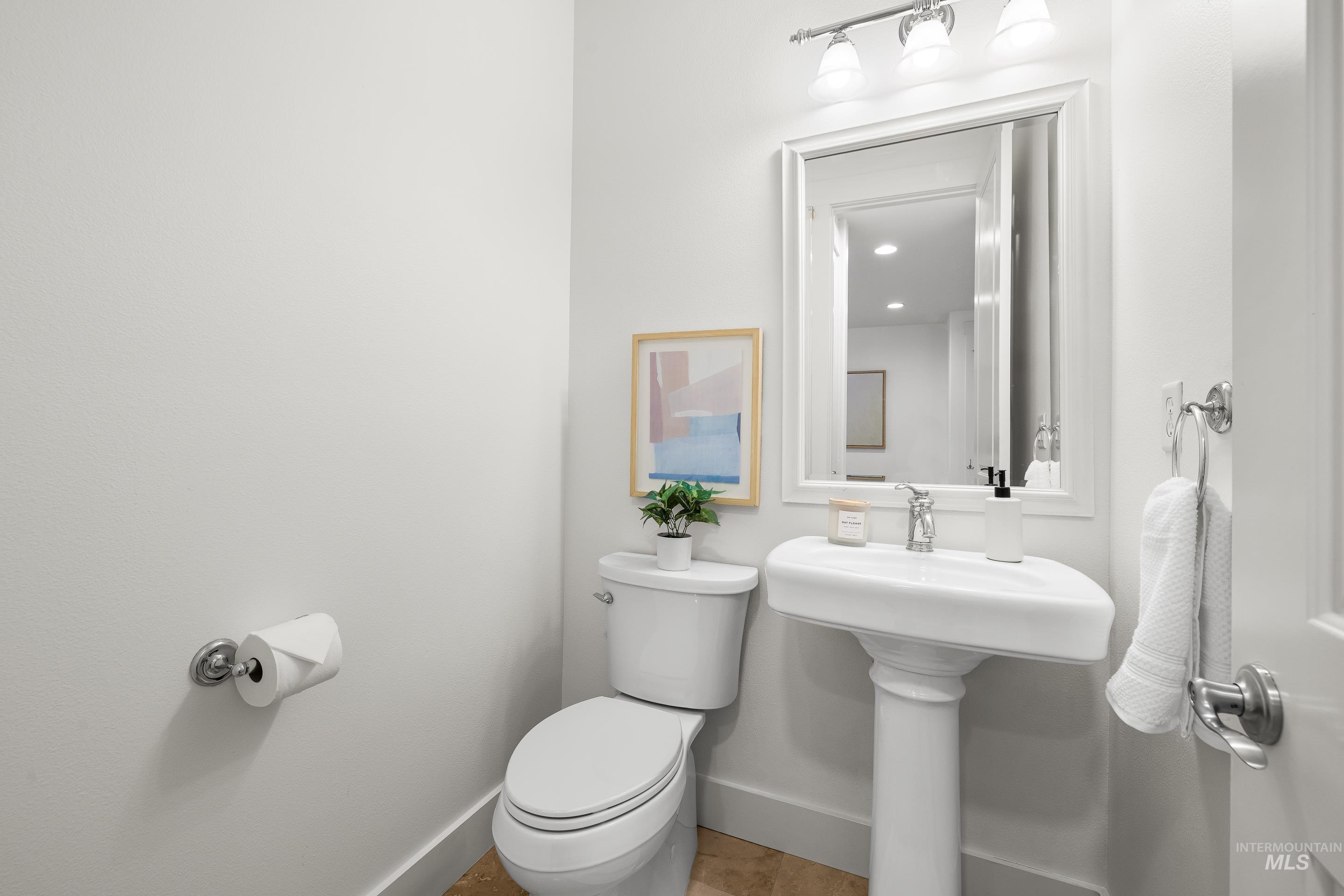 2450 Bogus Basin Road, Boise, Idaho 83702, 3 Bedrooms, 3.5 Bathrooms, Residential For Sale, Price $710,000,MLS 98972501