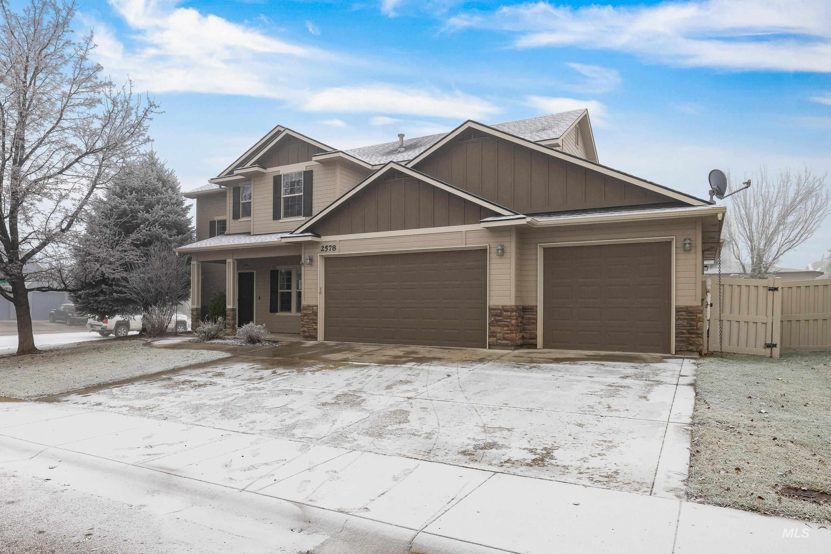 2578 S Groom Way, Meridian, Idaho 83642, 4 Bedrooms, 2.5 Bathrooms, Residential For Sale, Price $575,000,MLS 98972502