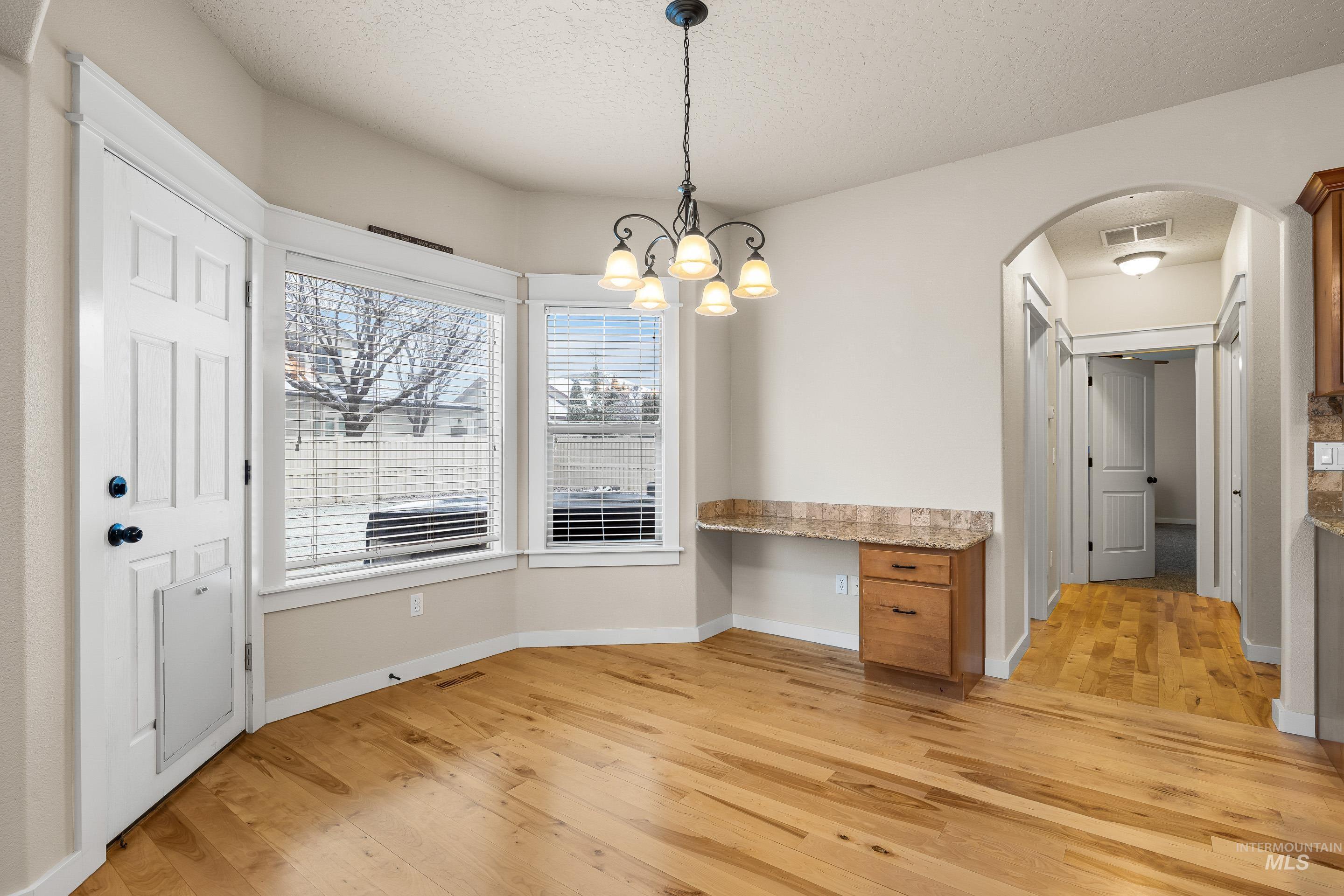 2578 S Groom Way, Meridian, Idaho 83642, 4 Bedrooms, 2.5 Bathrooms, Residential For Sale, Price $575,000,MLS 98972502