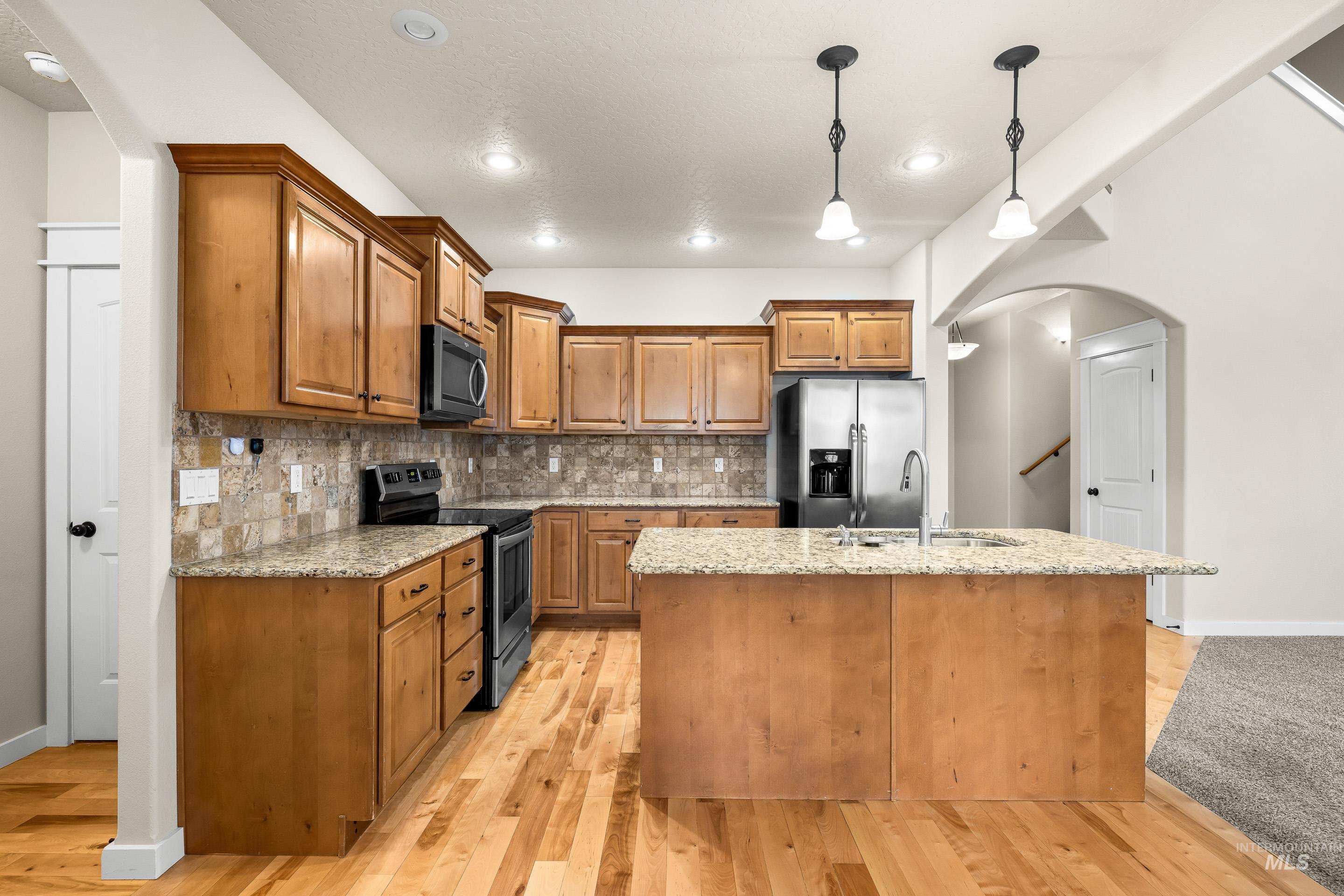 2578 S Groom Way, Meridian, Idaho 83642, 4 Bedrooms, 2.5 Bathrooms, Residential For Sale, Price $575,000,MLS 98972502